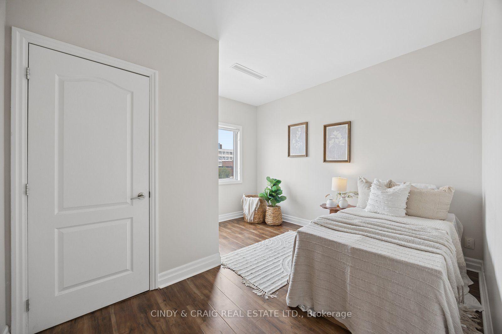Photo 11 of Unit 305, 44 Bond Street W, Oshawa, O'Neill — HOMEH