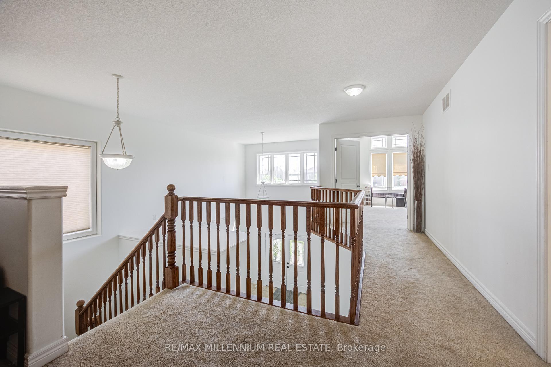 Photo 17 of 96 Windwood Drive, Hamilton, Binbrook — HOMEH