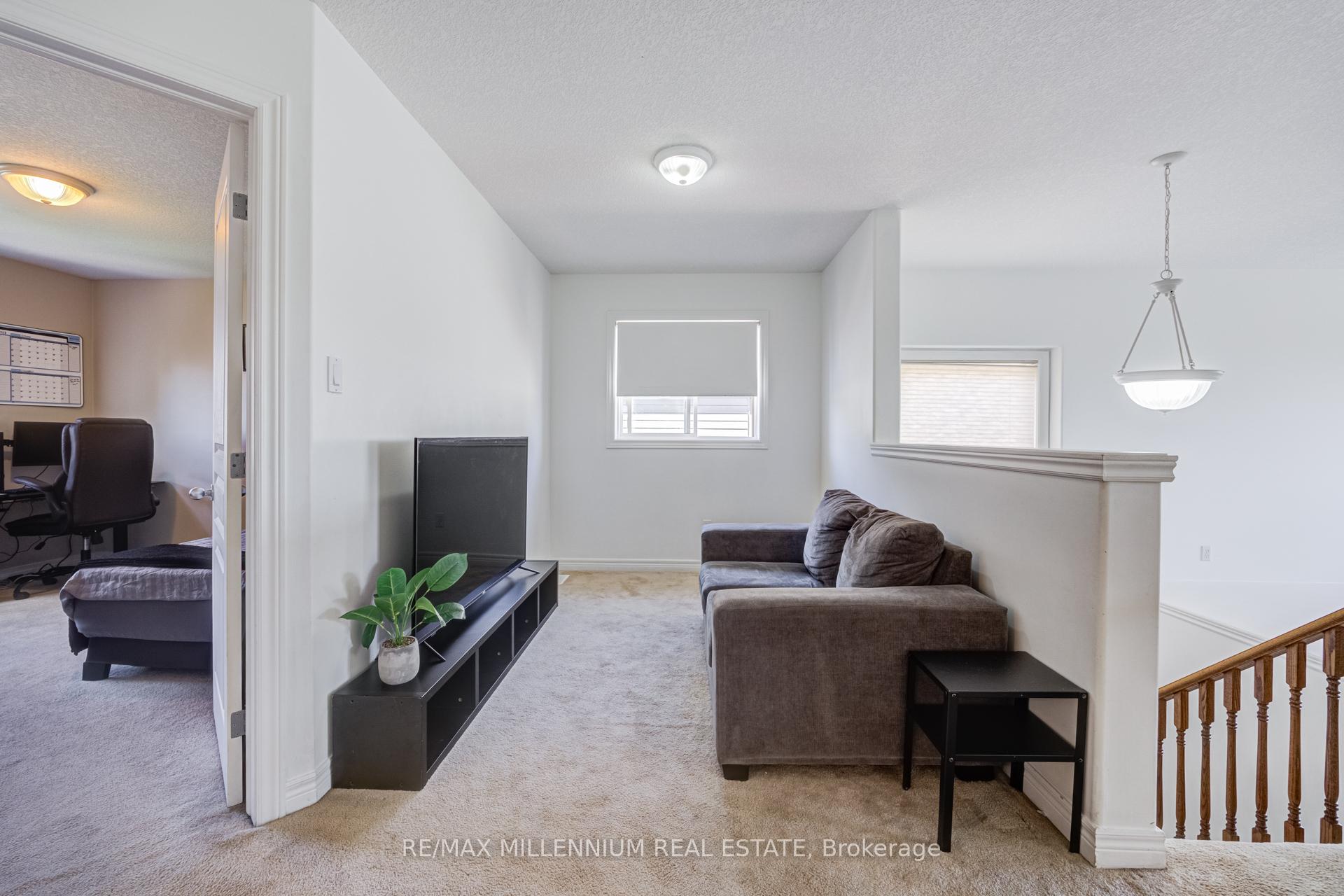 Photo 23 of 96 Windwood Drive, Hamilton, Binbrook — HOMEH