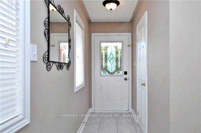 Photo 2 of 48 Widdifield Avenue, Newmarket, Armitage — HOMEH