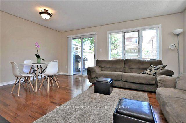 Photo 3 of 48 Widdifield Avenue, Newmarket, Armitage — HOMEH