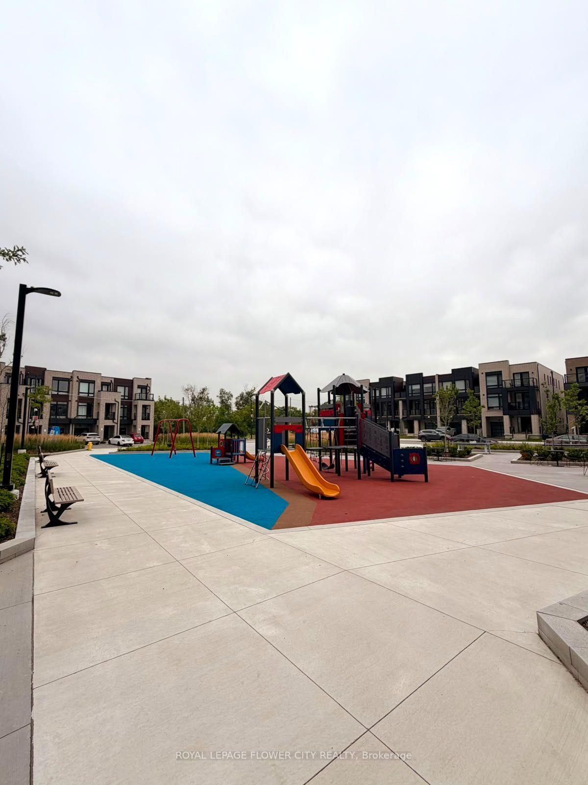 Photo 17 of Unit 1509, 10 Flavelle Trail, Vaughan, Steeles West Industrial — HOMEH