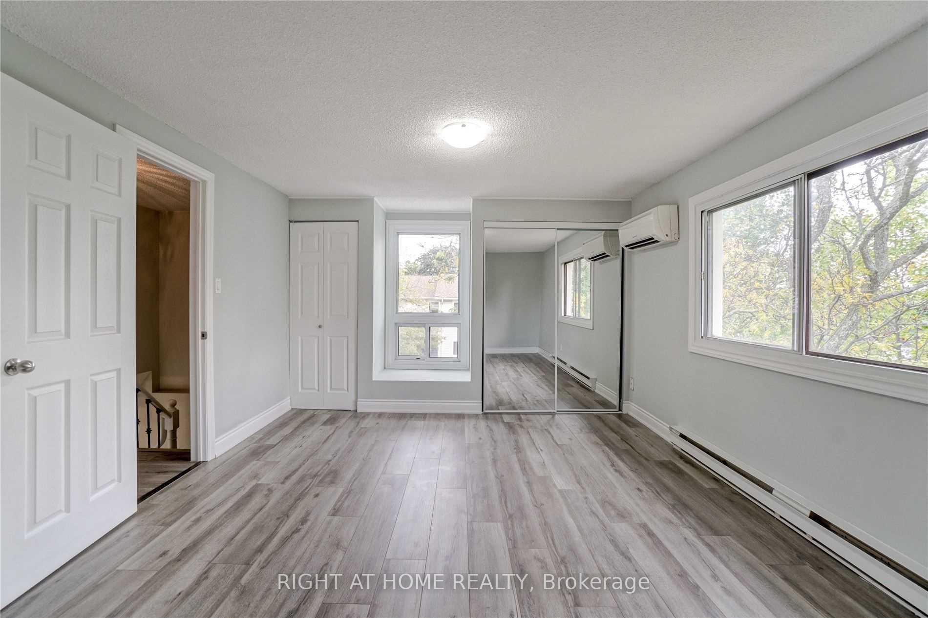 Photo 8 of Unit 73, 7251 Copenhagen Road, Mississauga, Meadowvale — HOMEH