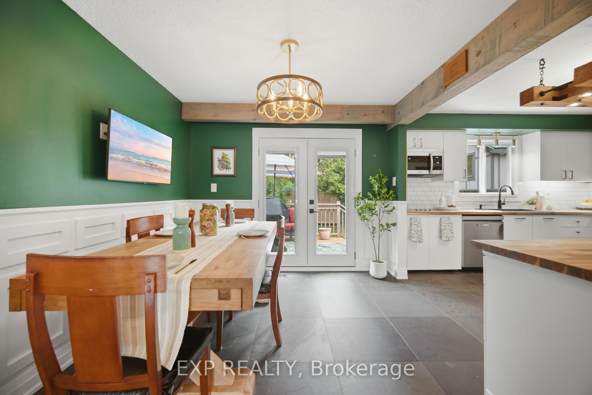 Photo 10 of 127 Acton Boulevard, Halton Hills, Acton — HOMEH