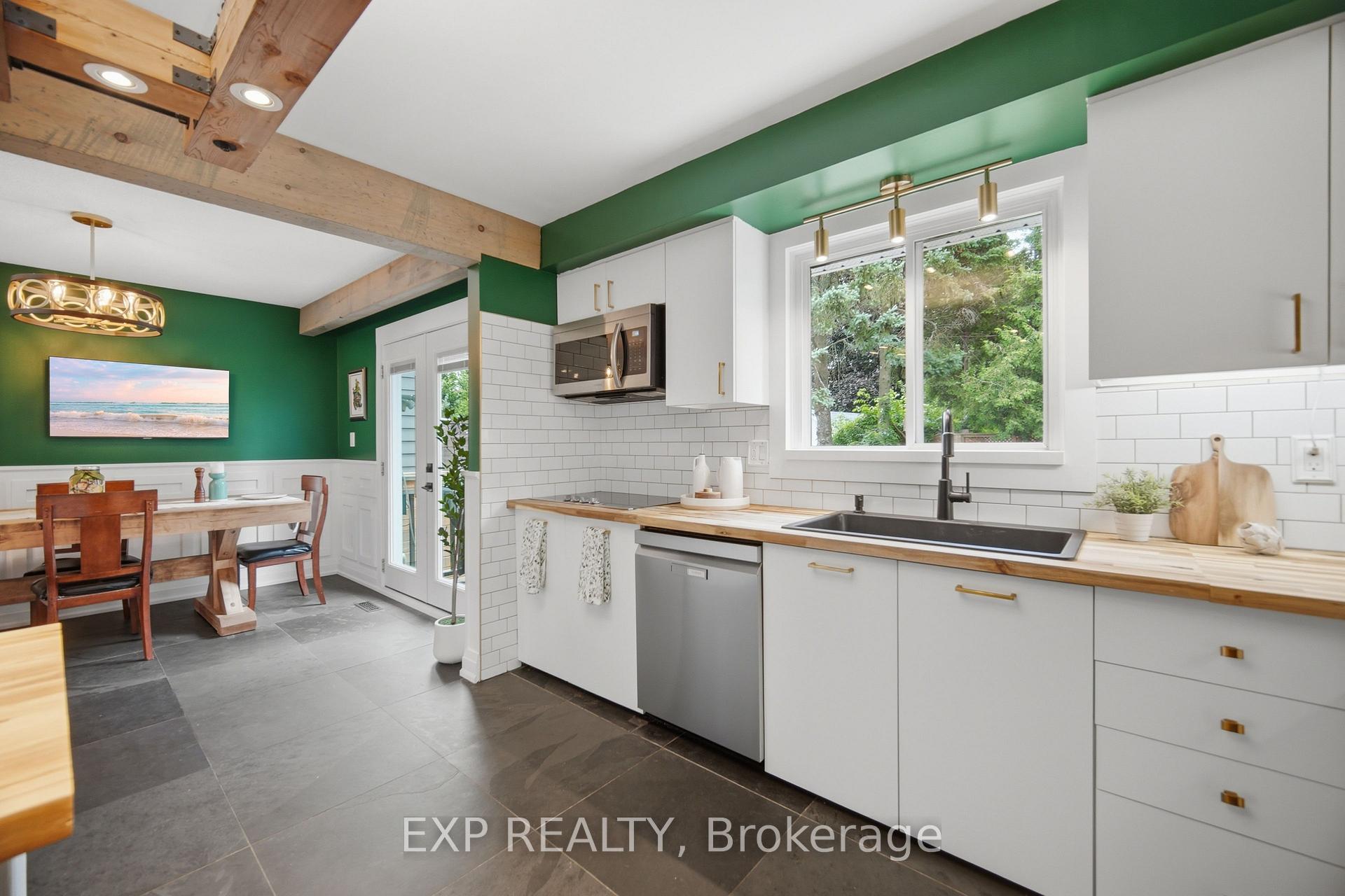 Photo 15 of 127 Acton Boulevard, Halton Hills, Acton — HOMEH