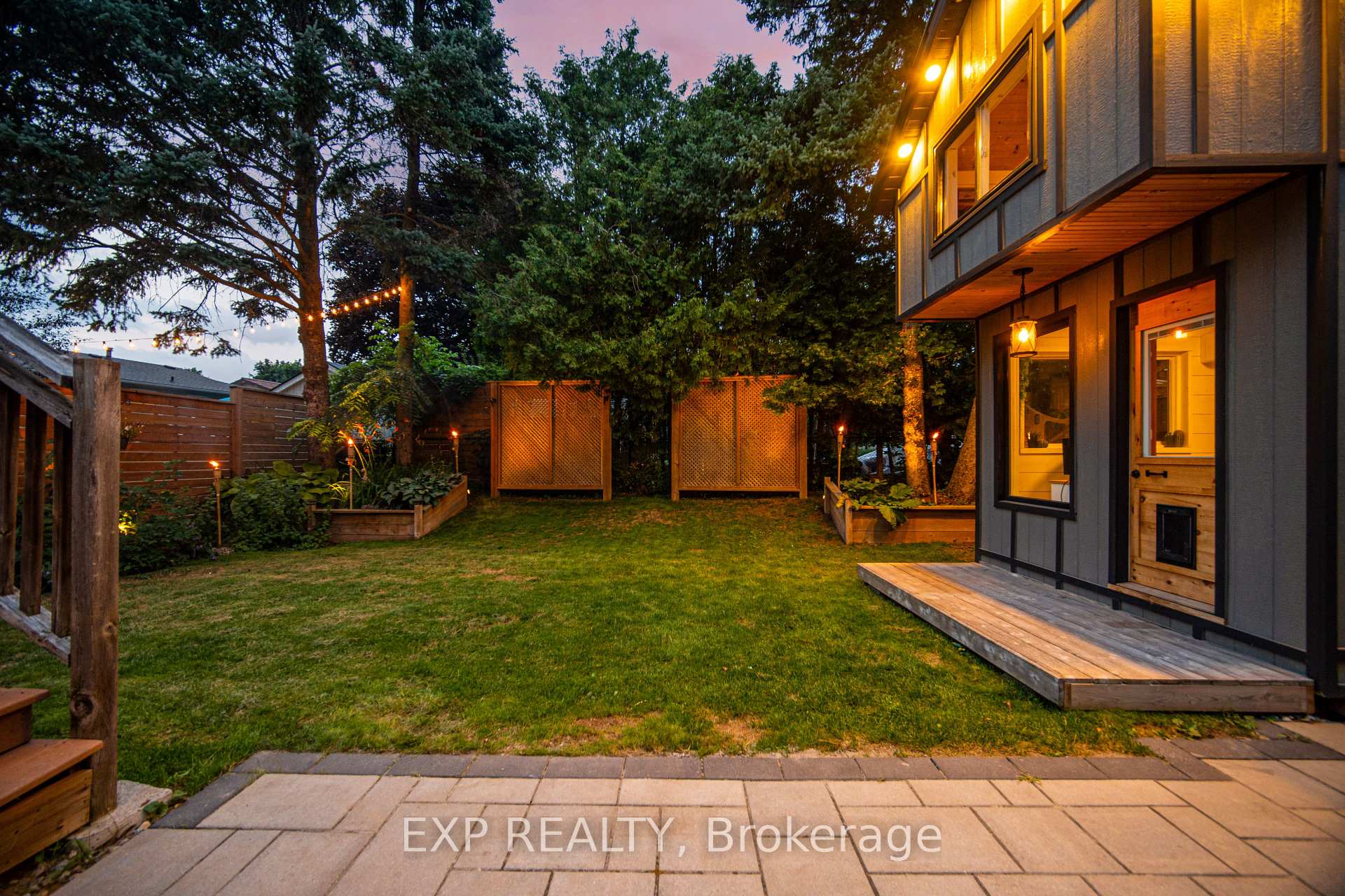 Photo 46 of 127 Acton Boulevard, Halton Hills, Acton — HOMEH