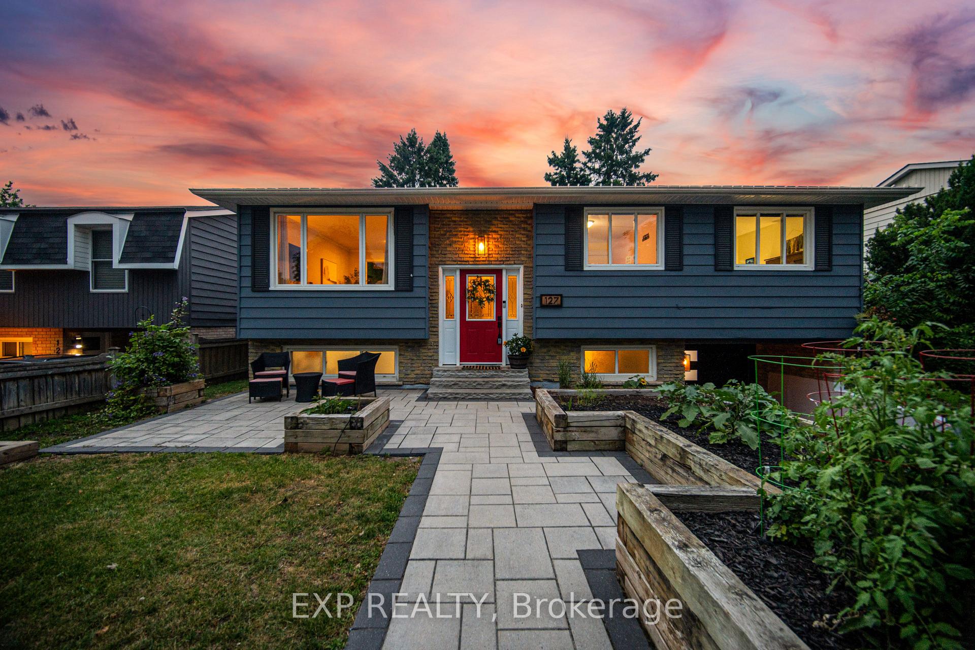 Photo 50 of 127 Acton Boulevard, Halton Hills, Acton — HOMEH