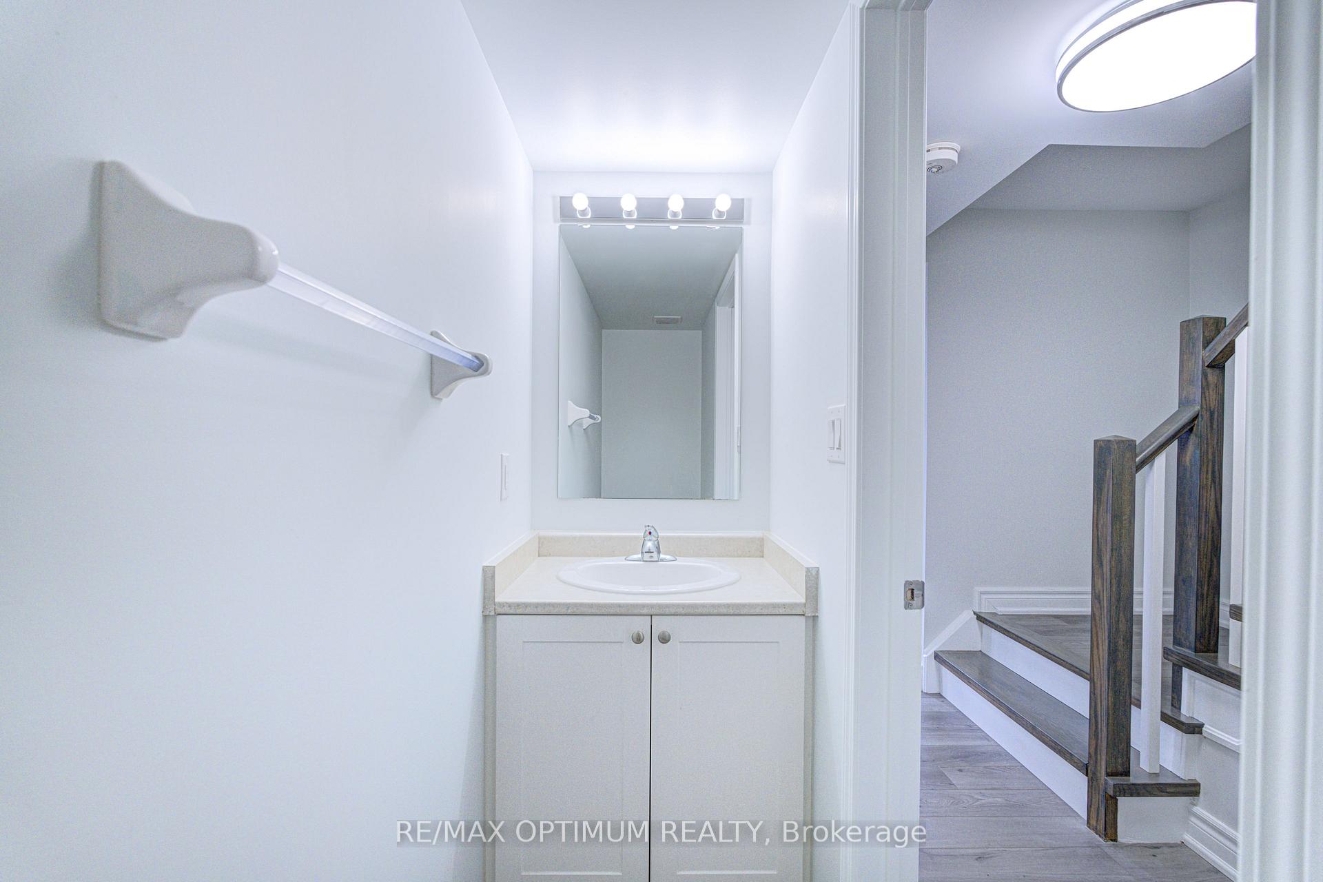 Photo 11 of Unit 303, 250 Sunny Meadow Boulevard, Brampton, Sandringham-Wellington — HOMEH