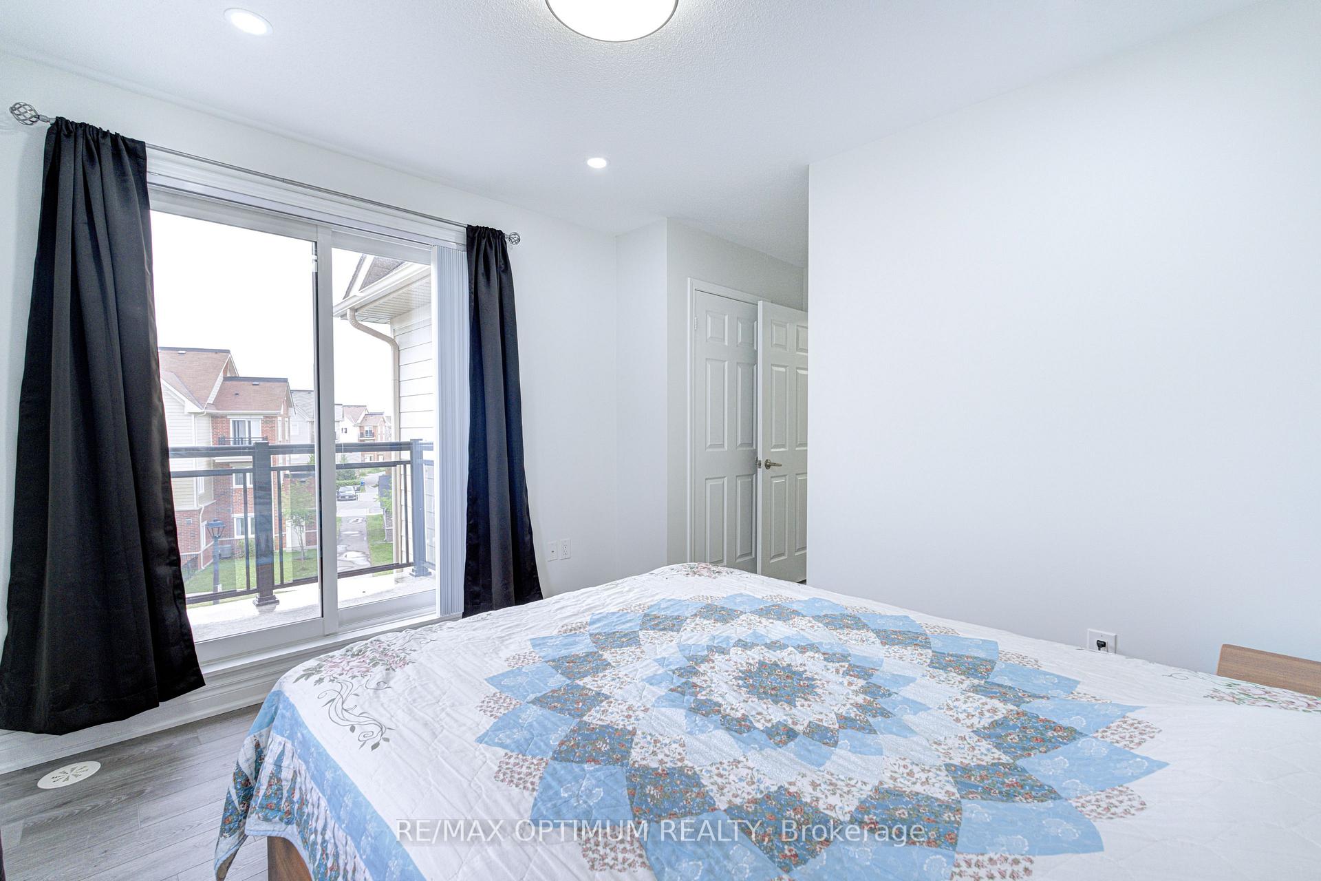 Photo 15 of Unit 303, 250 Sunny Meadow Boulevard, Brampton, Sandringham-Wellington — HOMEH