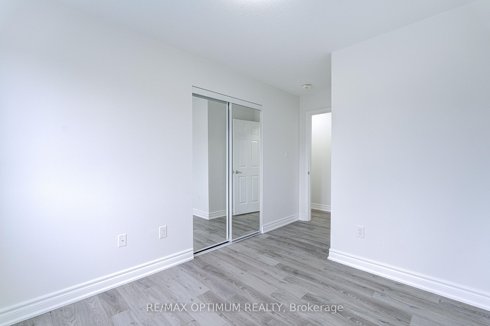Photo 23 of Unit 303, 250 Sunny Meadow Boulevard, Brampton, Sandringham-Wellington — HOMEH