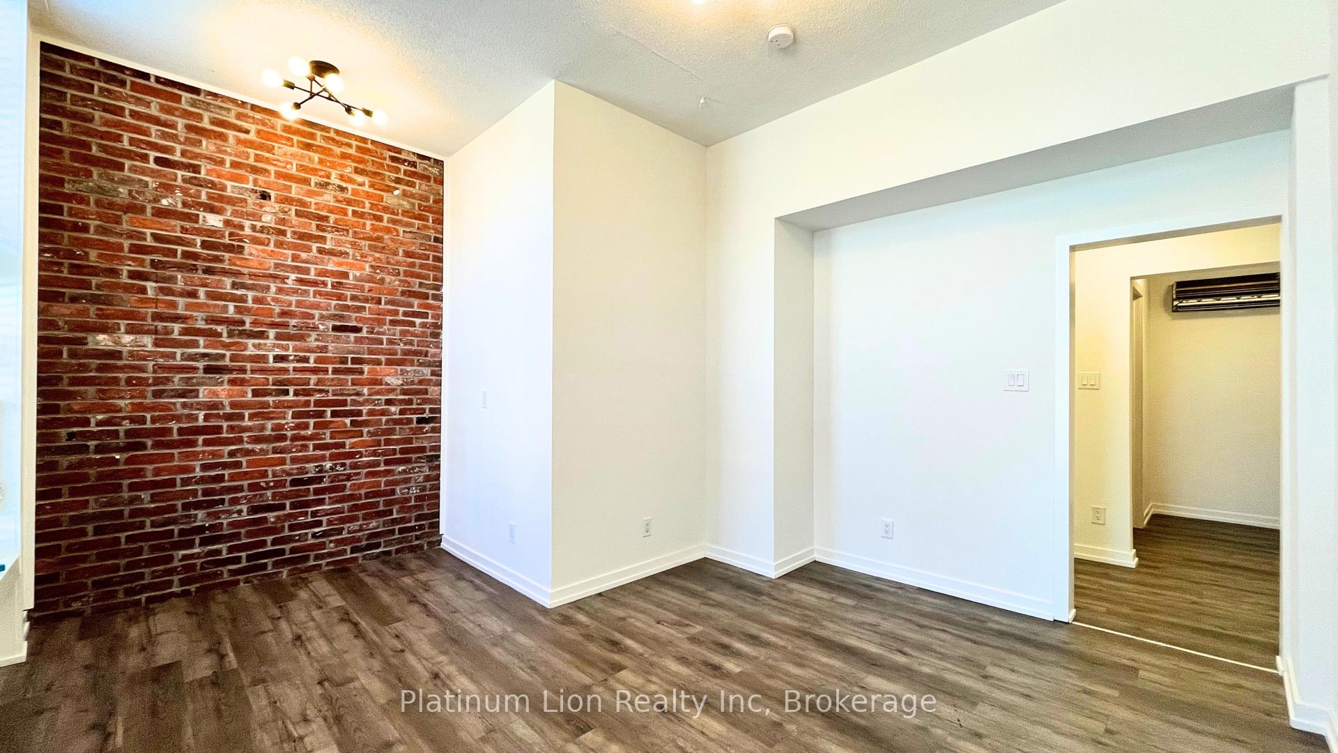 Photo 9 of 61 Hurst Place S, Hamilton, Durand — HOMEH