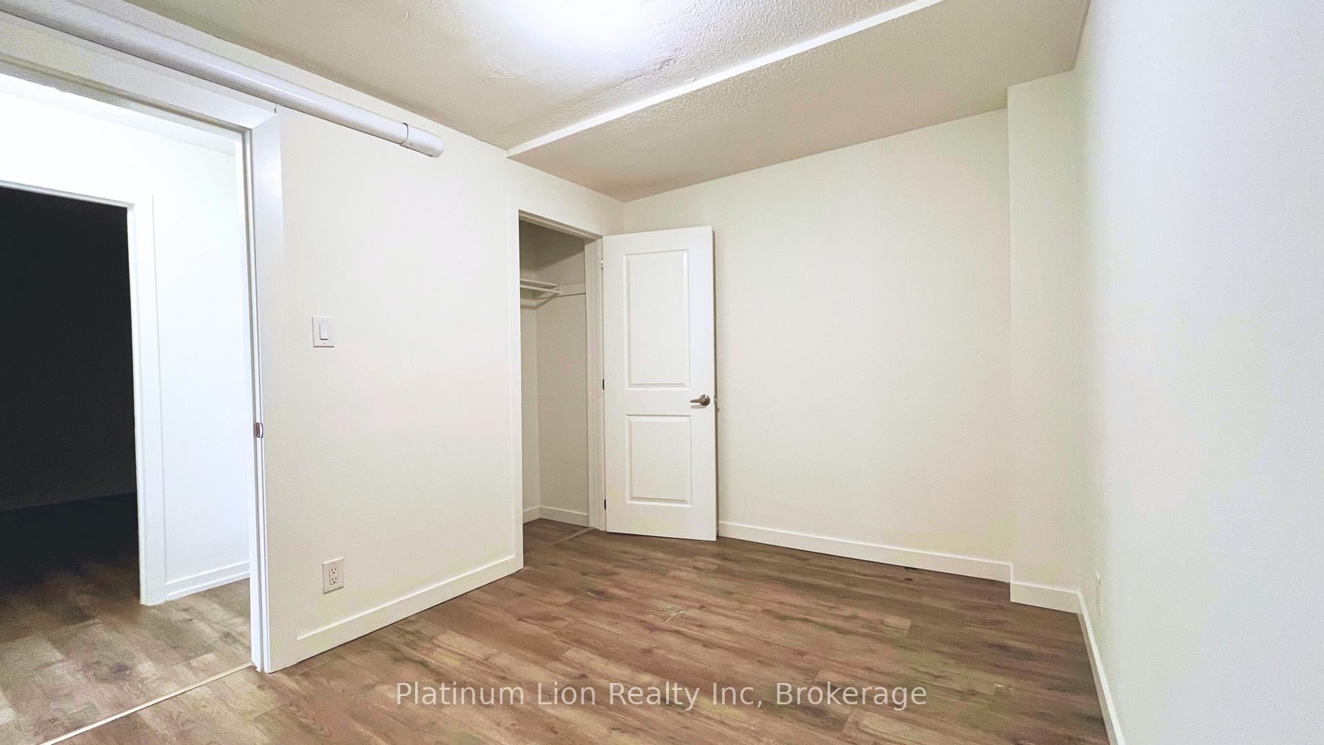 Photo 21 of 61 Hurst Place S, Hamilton, Durand — HOMEH