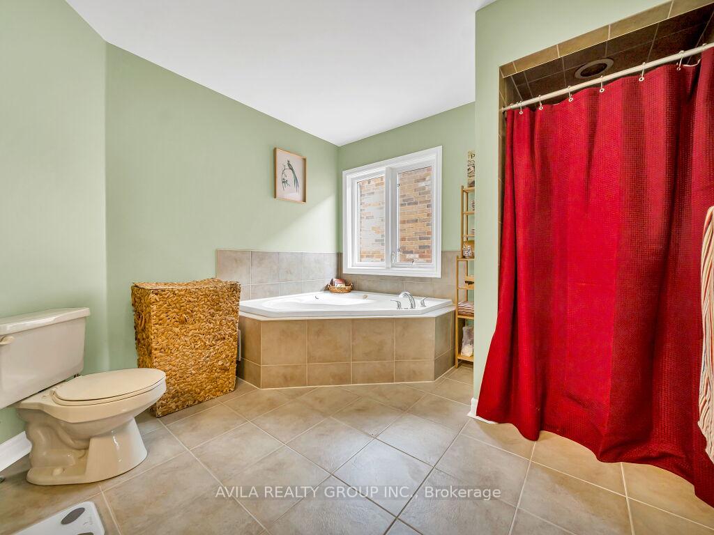 Photo 27 of 104 Southlake Boulevard, Brampton, Madoc — HOMEH
