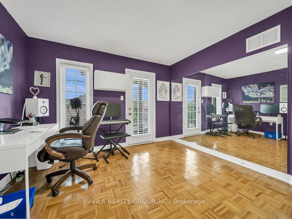 Photo 31 of 104 Southlake Boulevard, Brampton, Madoc — HOMEH
