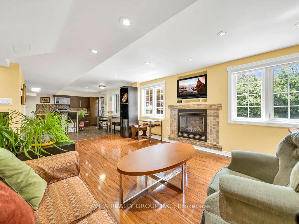 Photo 38 of 104 Southlake Boulevard, Brampton, Madoc — HOMEH