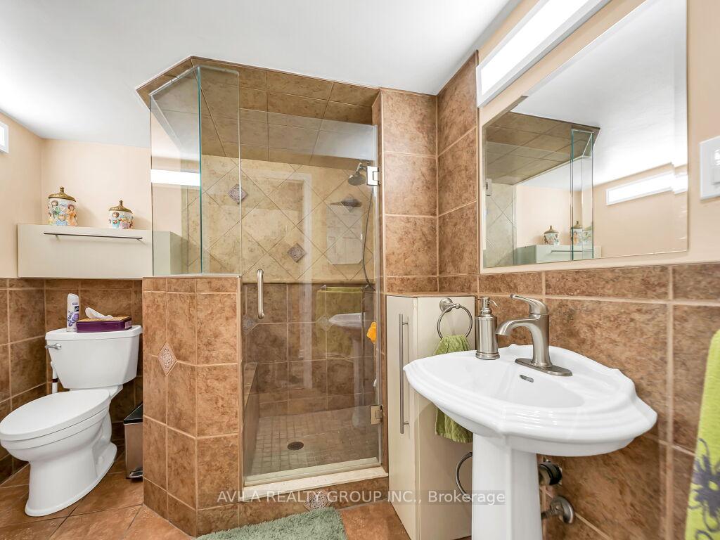 Photo 45 of 104 Southlake Boulevard, Brampton, Madoc — HOMEH