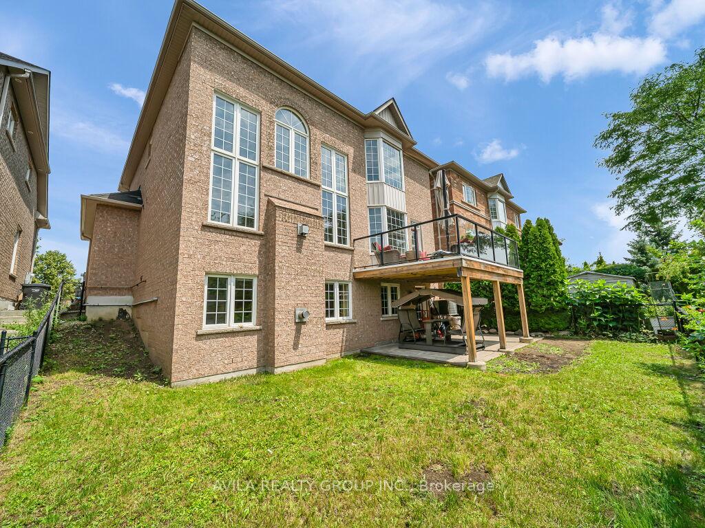 Photo 48 of 104 Southlake Boulevard, Brampton, Madoc — HOMEH