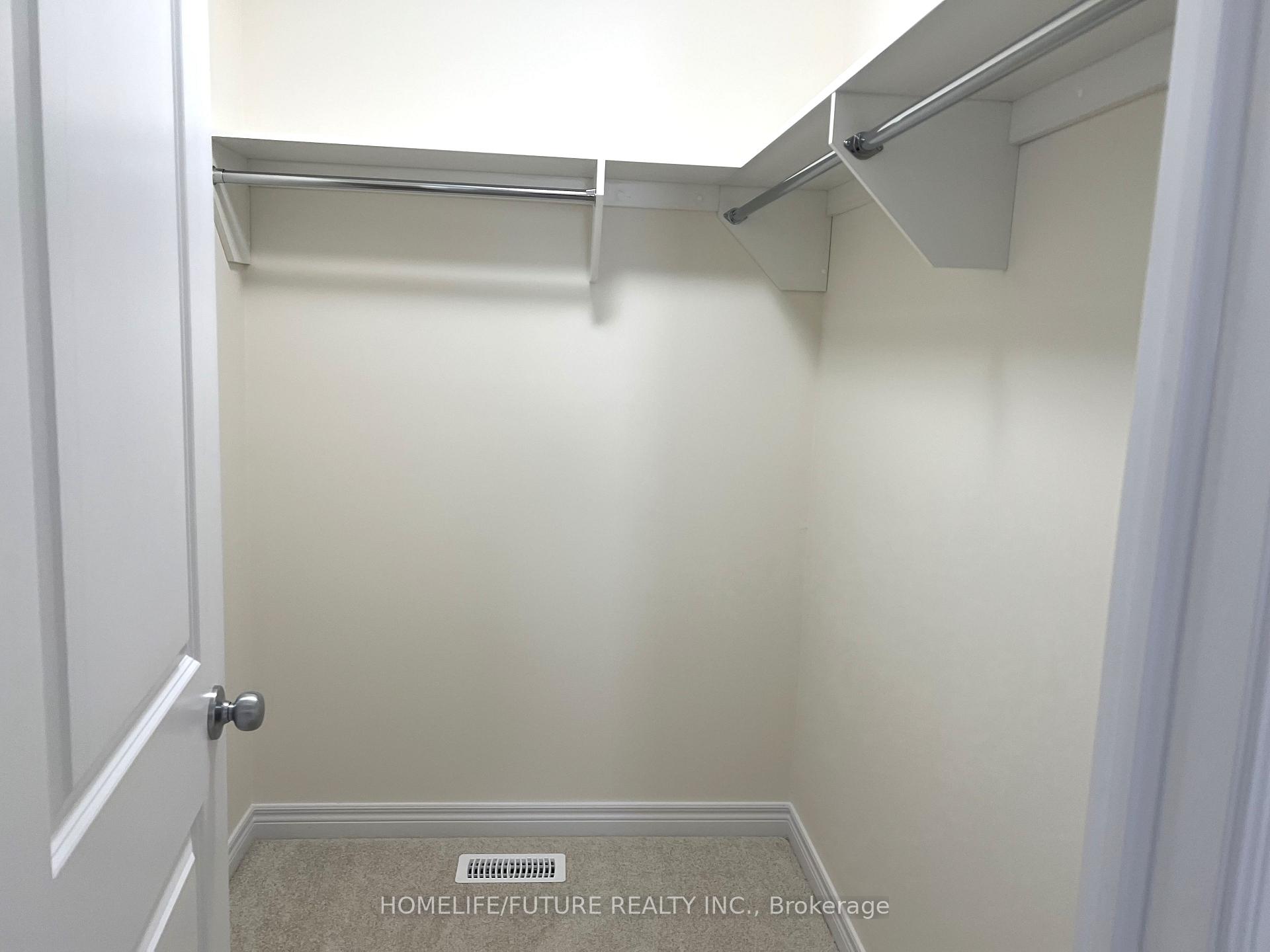 Photo 11 of 236 Oneil Street, Peterborough, Monaghan Ward 2 — HOMEH