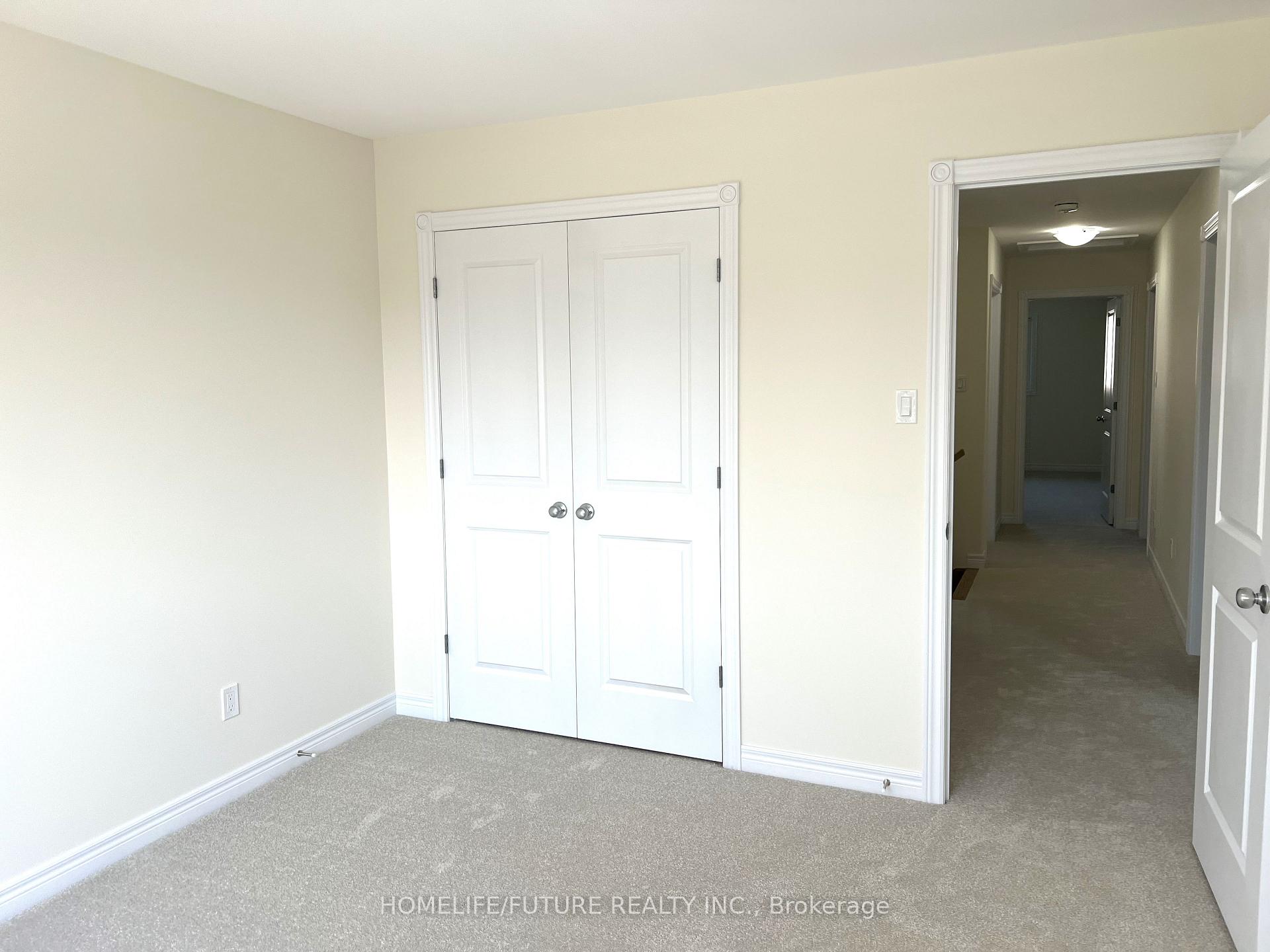 Photo 13 of 236 Oneil Street, Peterborough, Monaghan Ward 2 — HOMEH
