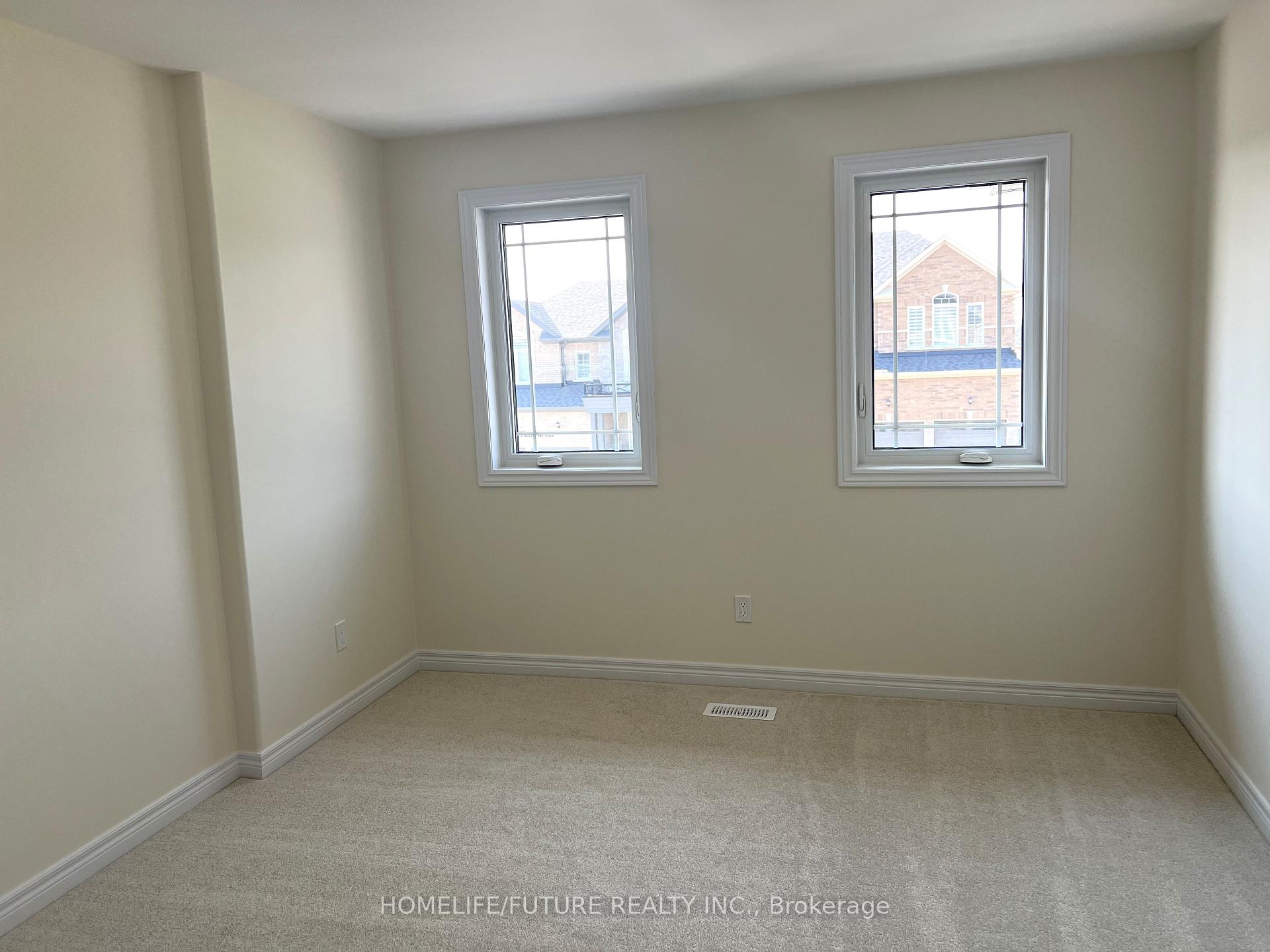 Photo 14 of 236 Oneil Street, Peterborough, Monaghan Ward 2 — HOMEH