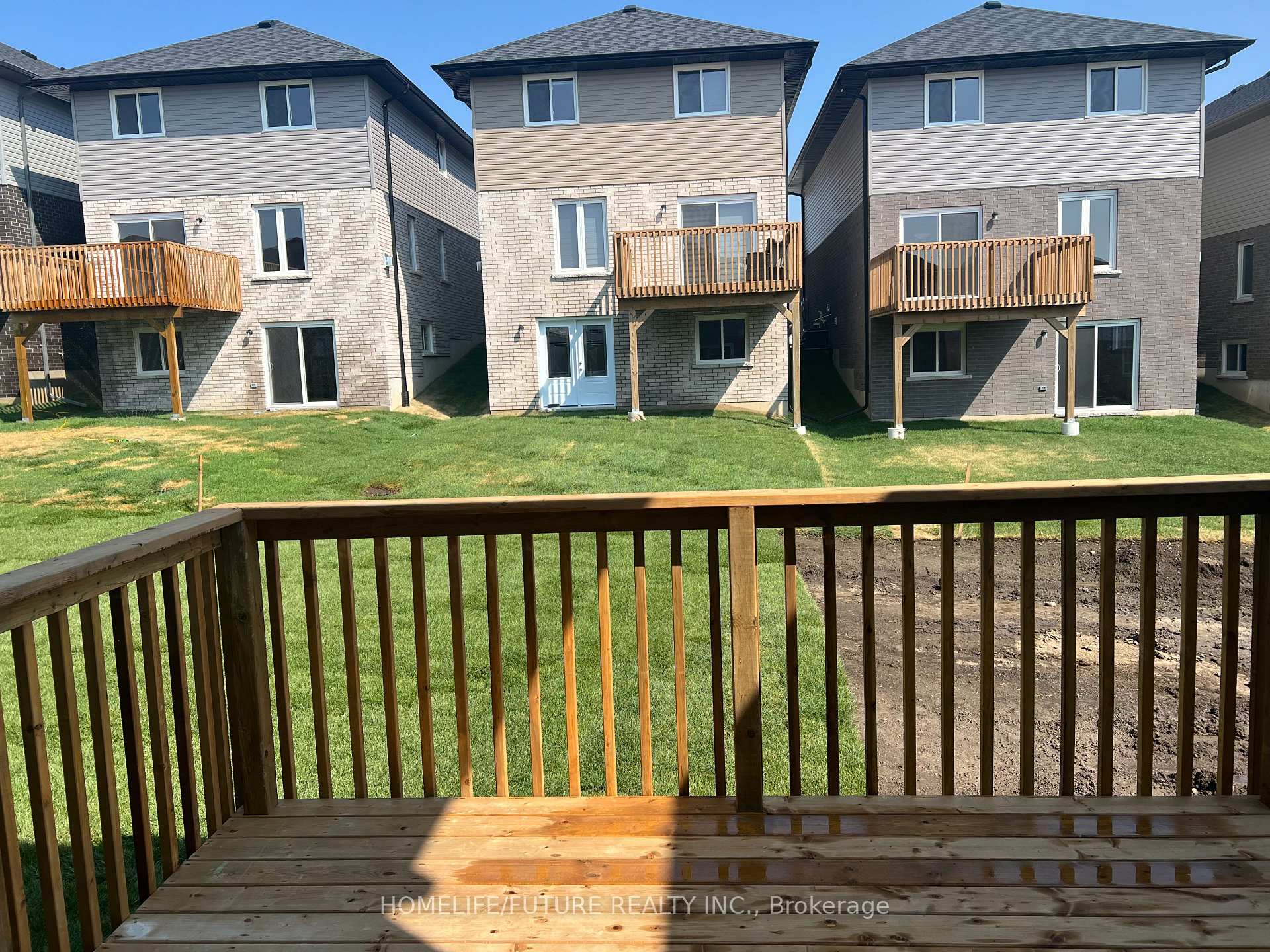 Photo 20 of 236 Oneil Street, Peterborough, Monaghan Ward 2 — HOMEH