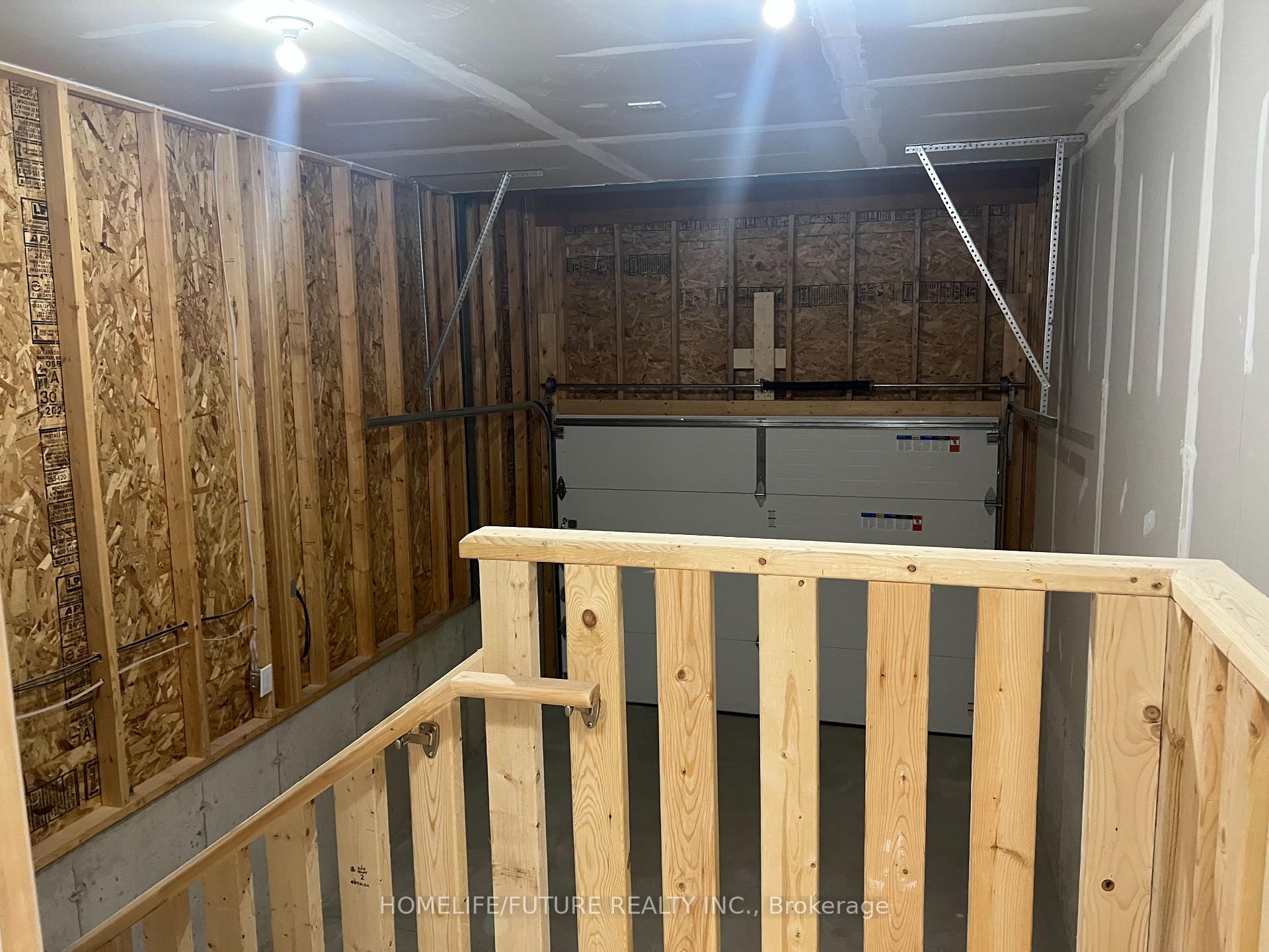 Photo 24 of 236 Oneil Street, Peterborough, Monaghan Ward 2 — HOMEH