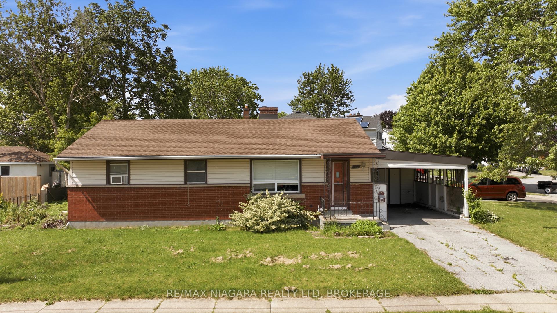 Photo 1 of 143 North Crescent, Port Colborne, Sugarloaf — HOMEH