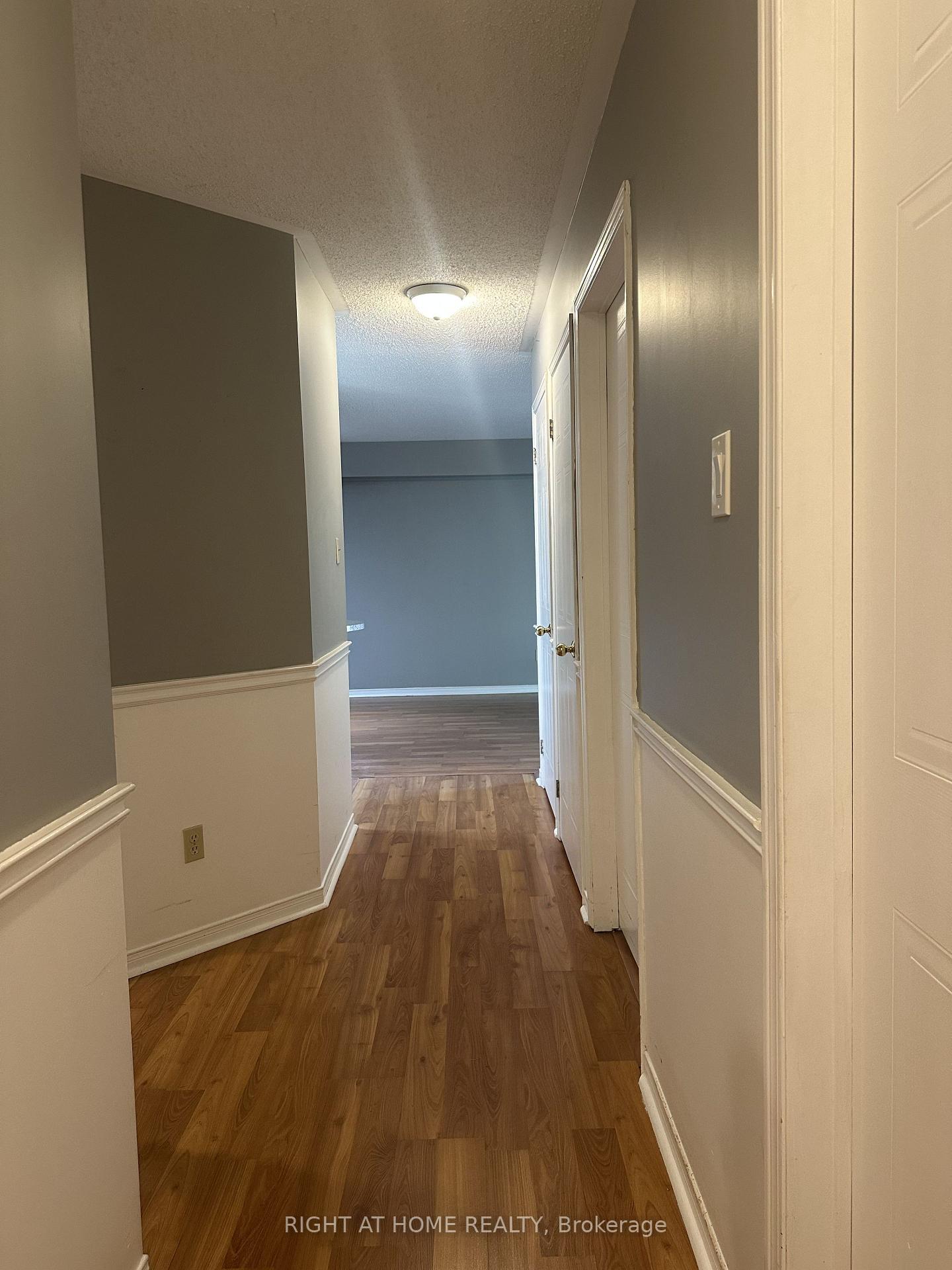 Photo 13 of Unit 106, 247 King Street, New Tecumseth, Alliston — HOMEH