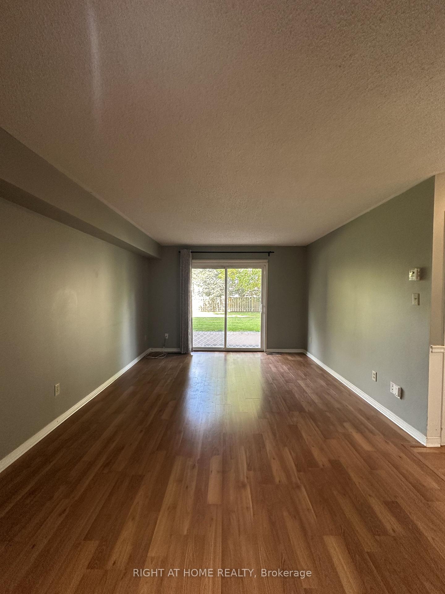 Photo 25 of Unit 106, 247 King Street, New Tecumseth, Alliston — HOMEH
