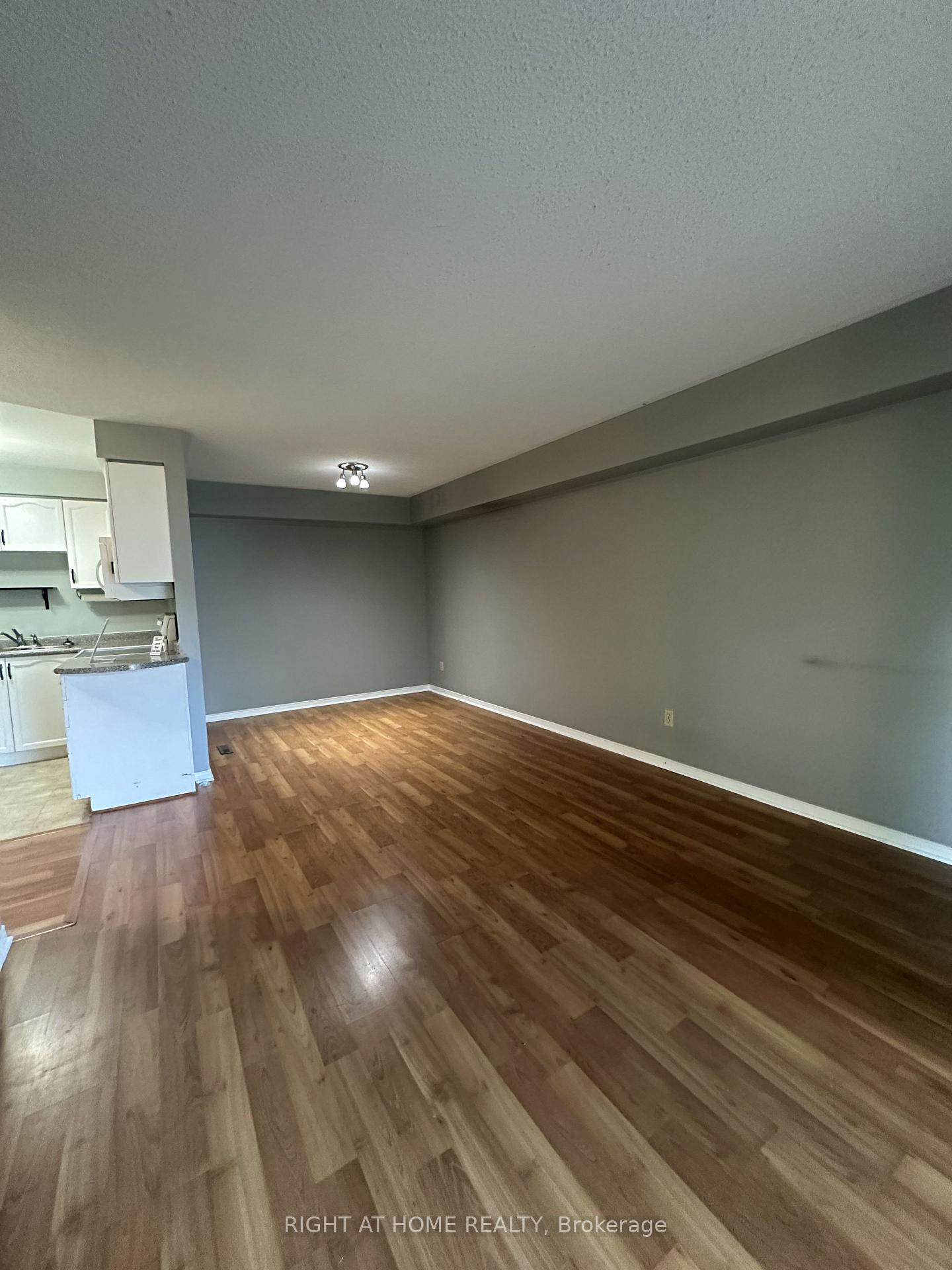 Photo 27 of Unit 106, 247 King Street, New Tecumseth, Alliston — HOMEH