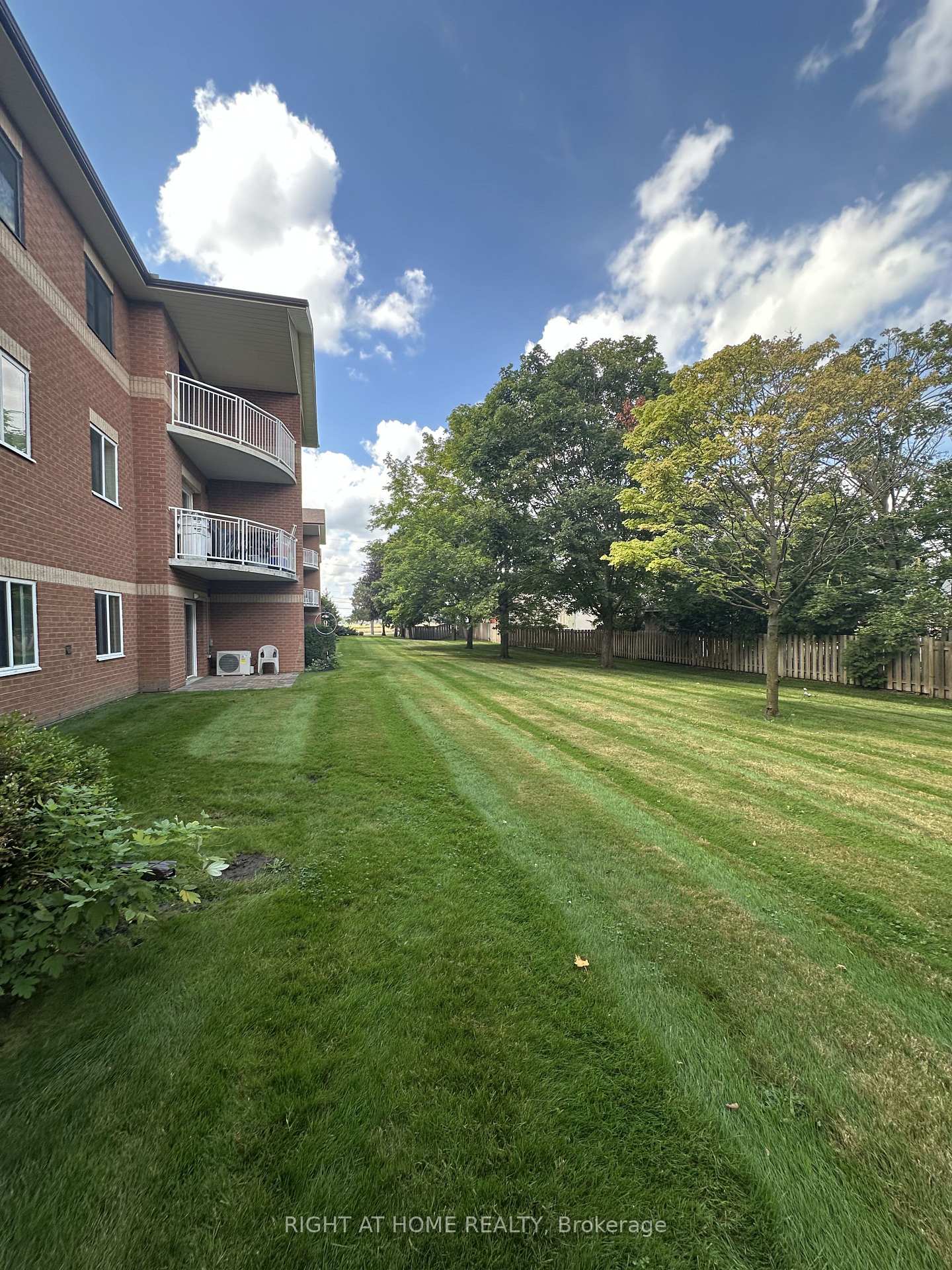 Photo 35 of Unit 106, 247 King Street, New Tecumseth, Alliston — HOMEH