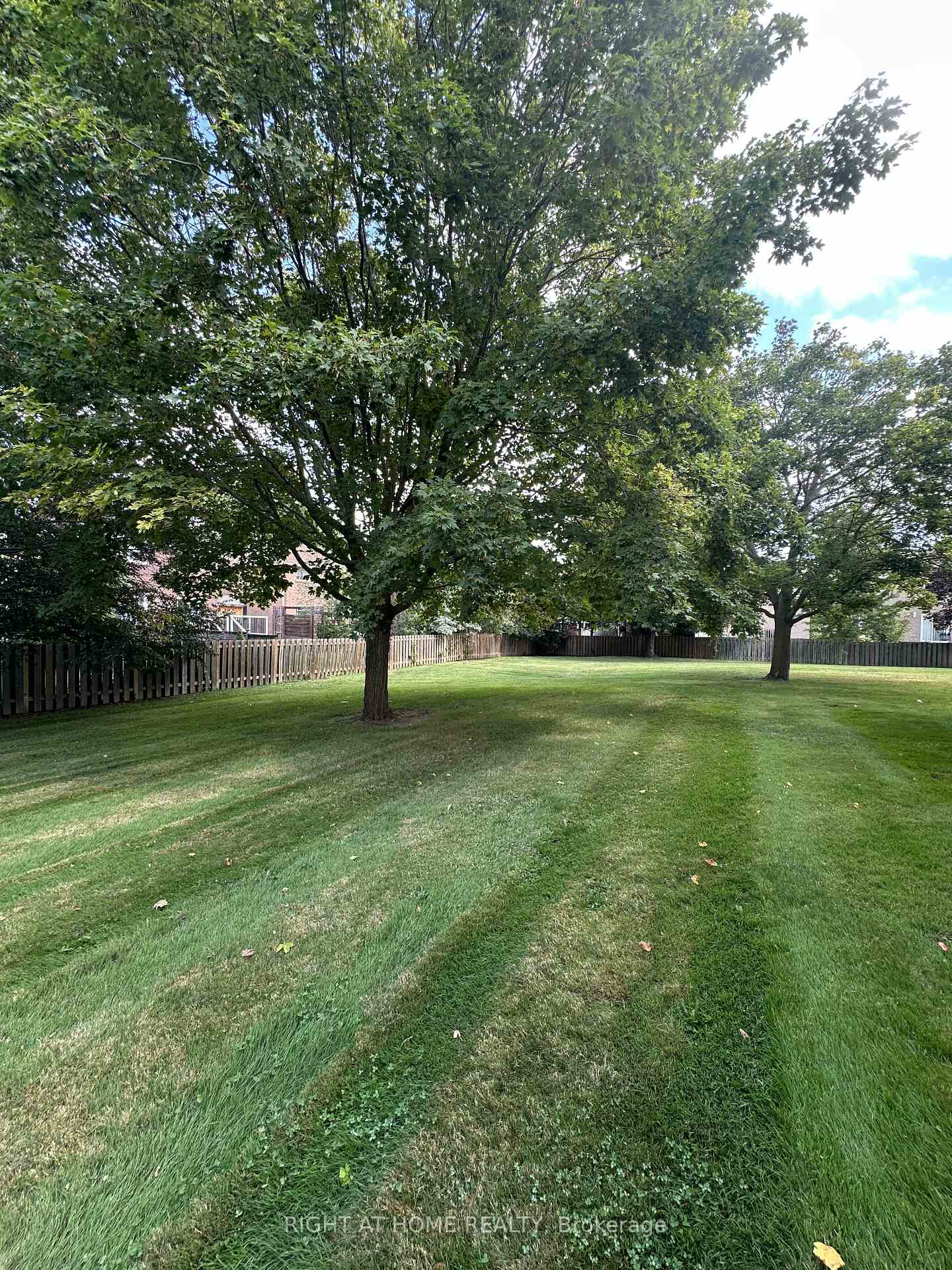 Photo 36 of Unit 106, 247 King Street, New Tecumseth, Alliston — HOMEH