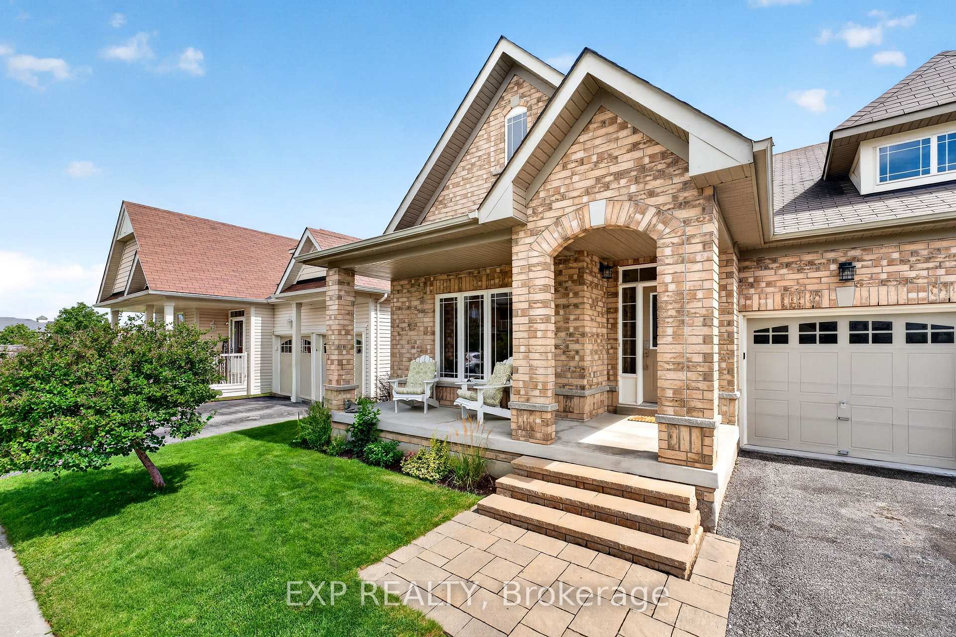 Photo 4 of 17 Wyndham Circle, Georgina, Sutton & Jackson's Point — HOMEH