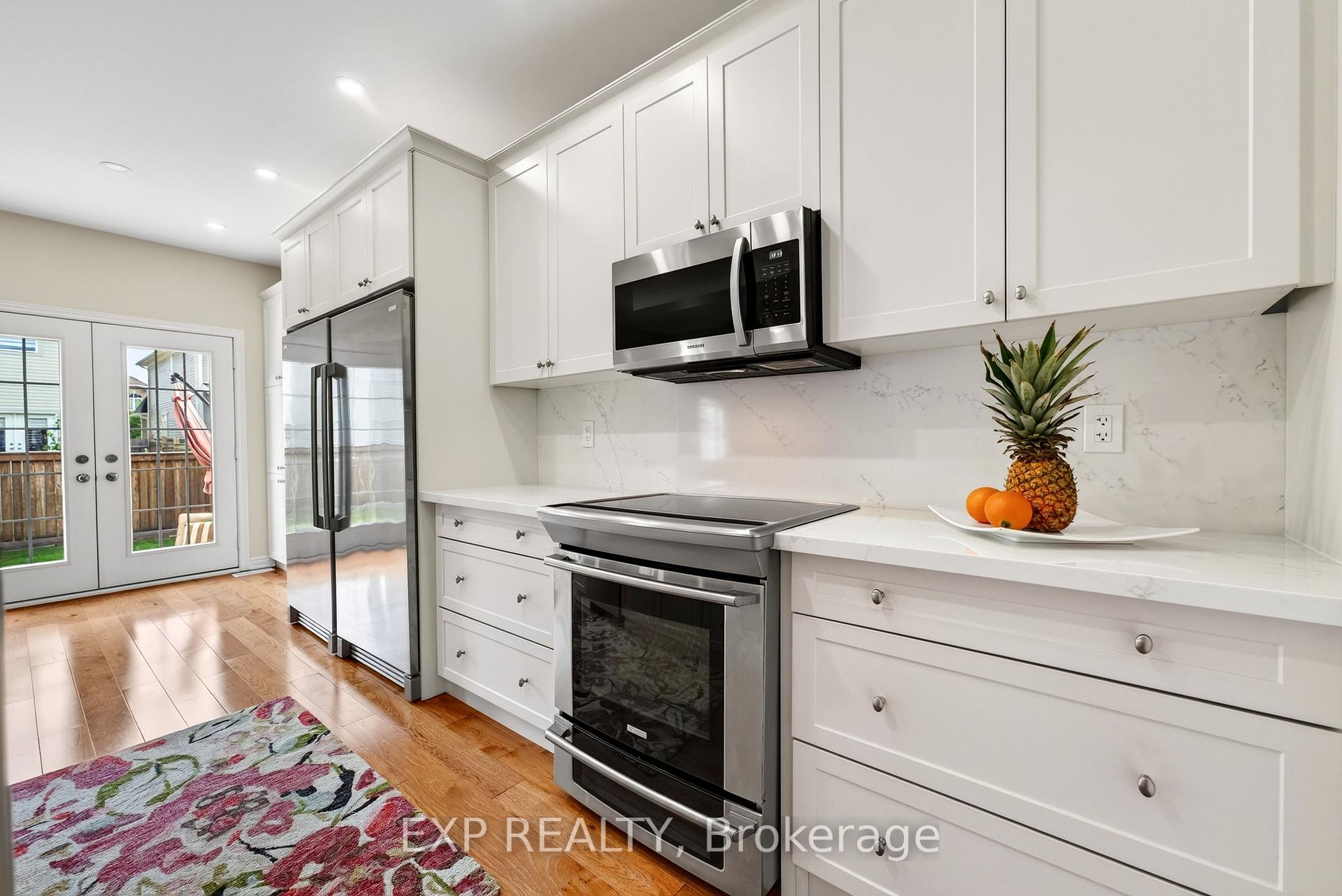 Photo 17 of 17 Wyndham Circle, Georgina, Sutton & Jackson's Point — HOMEH