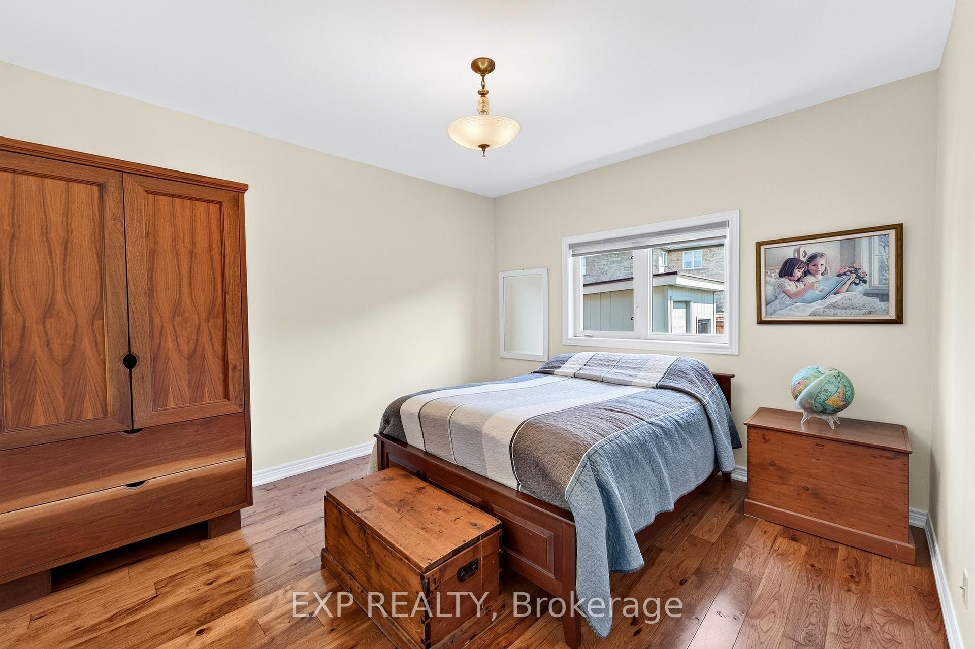 Photo 20 of 17 Wyndham Circle, Georgina, Sutton & Jackson's Point — HOMEH