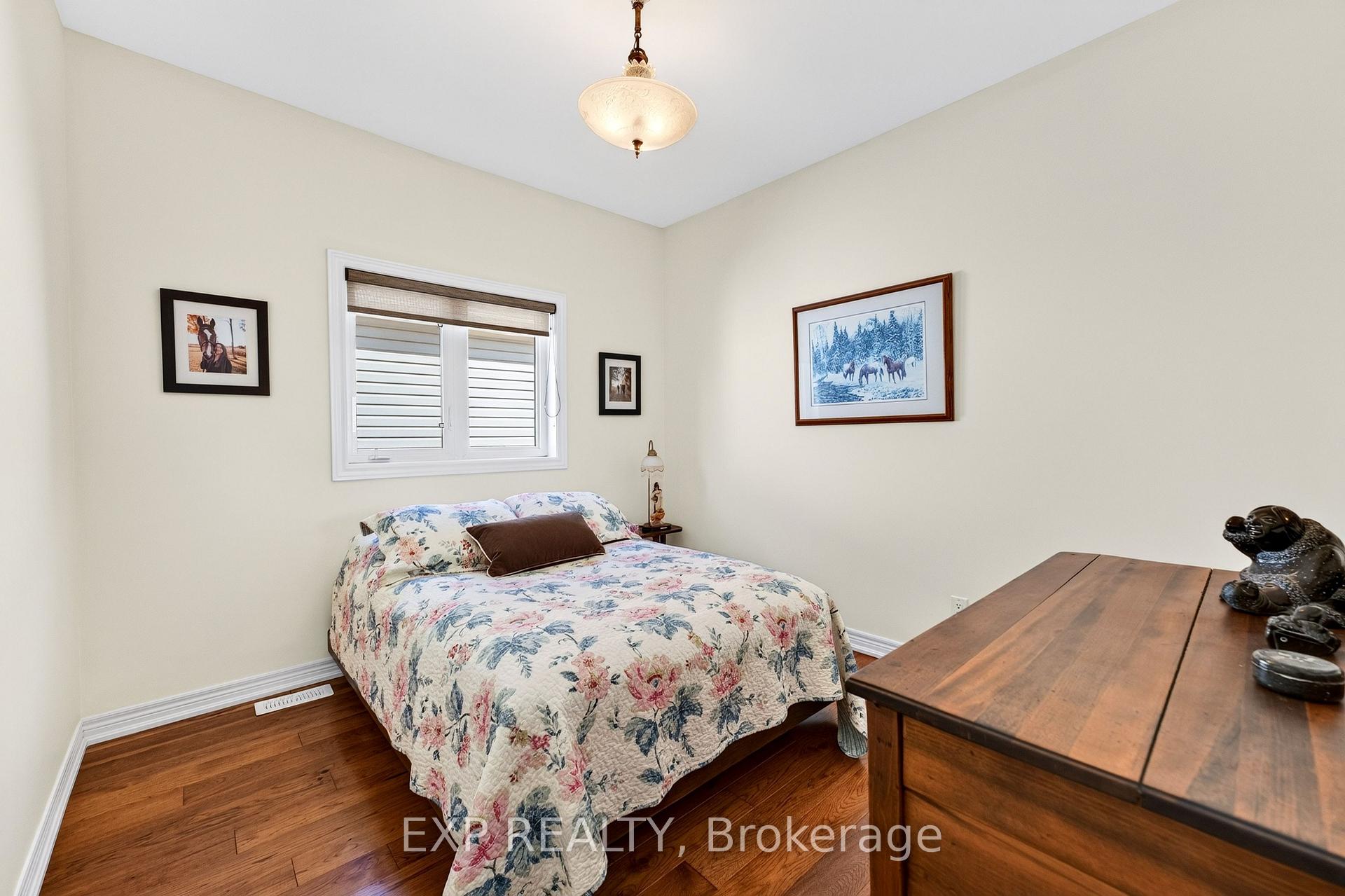 Photo 24 of 17 Wyndham Circle, Georgina, Sutton & Jackson's Point — HOMEH