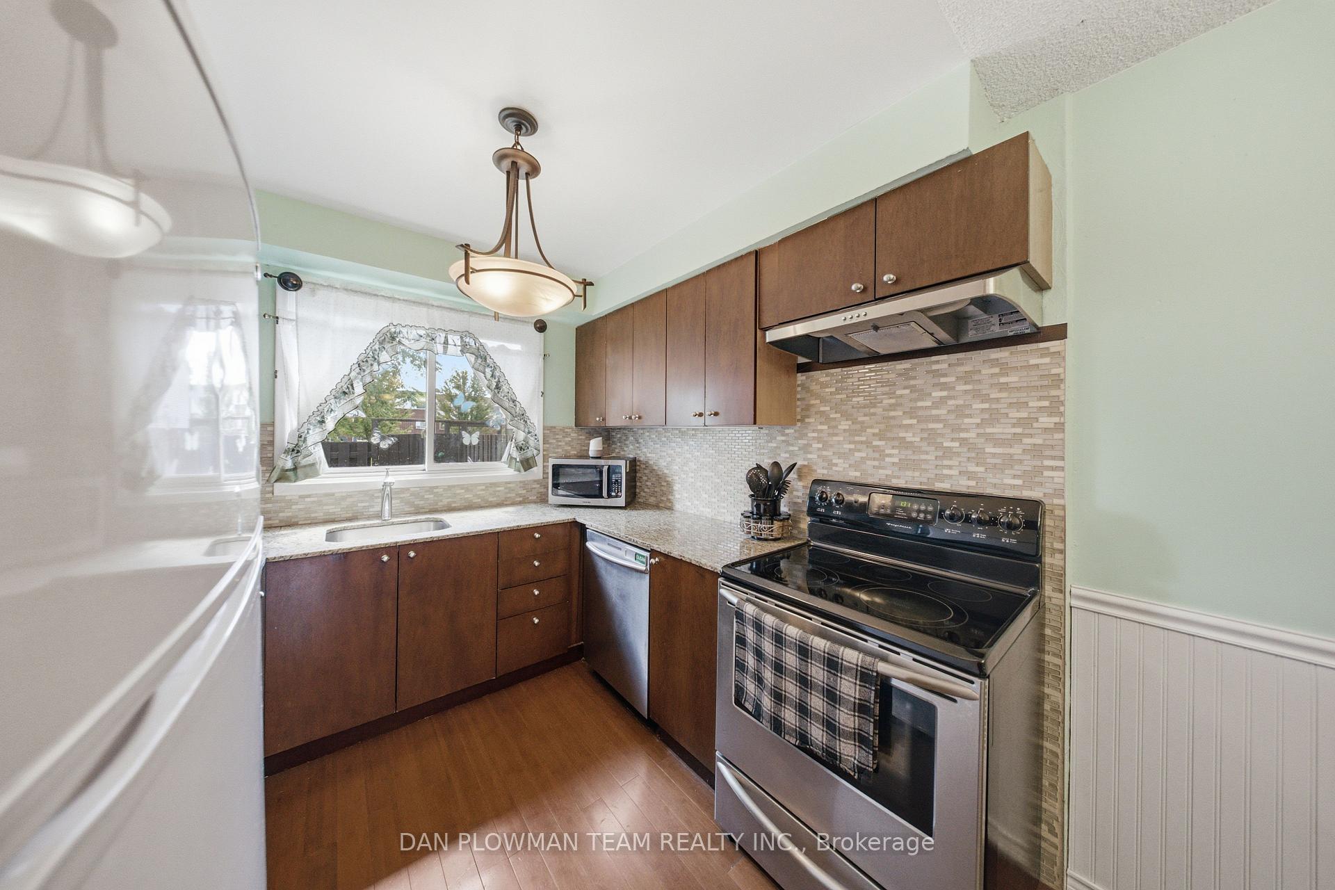 Photo 11 of Unit 108, 960 Glen Street, Oshawa, Lakeview — HOMEH