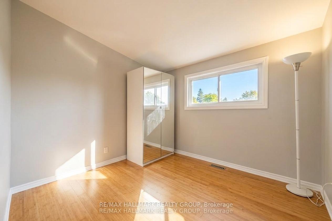 Photo 40 of 2223 Halifax Drive, Ottawa, Elmvale Acres/Urbandale — HOMEH