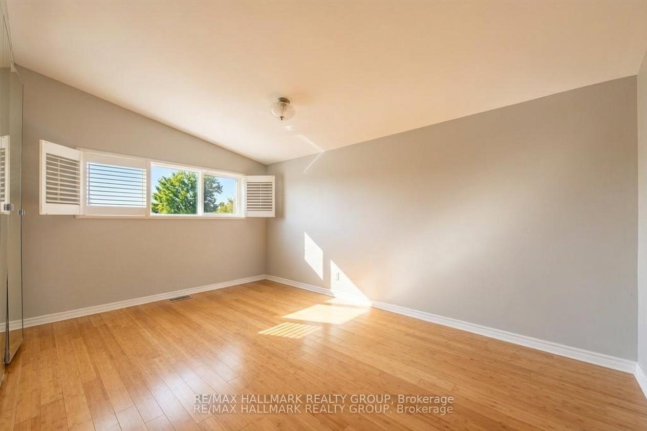 Photo 45 of 2223 Halifax Drive, Ottawa, Elmvale Acres/Urbandale — HOMEH