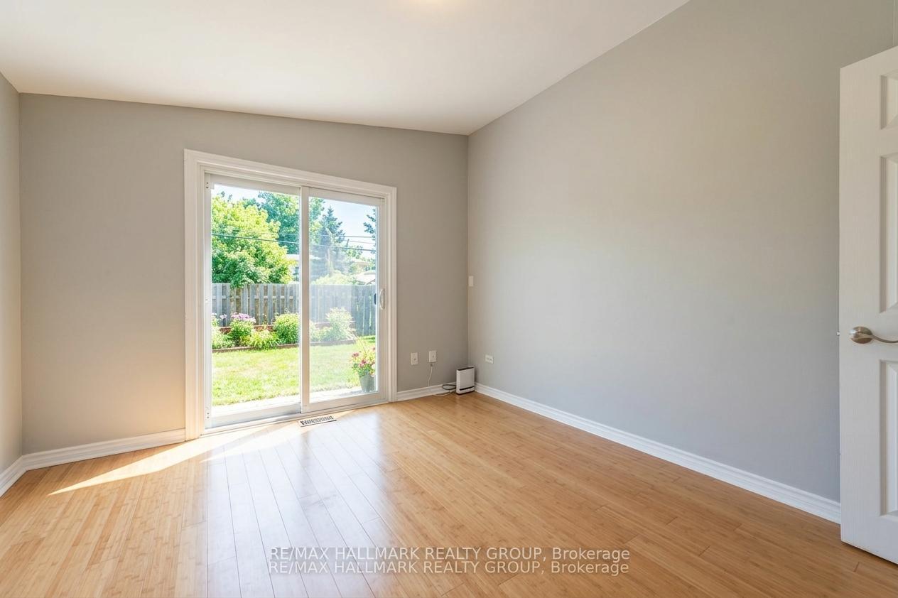 Photo 56 of 2223 Halifax Drive, Ottawa, Elmvale Acres/Urbandale — HOMEH