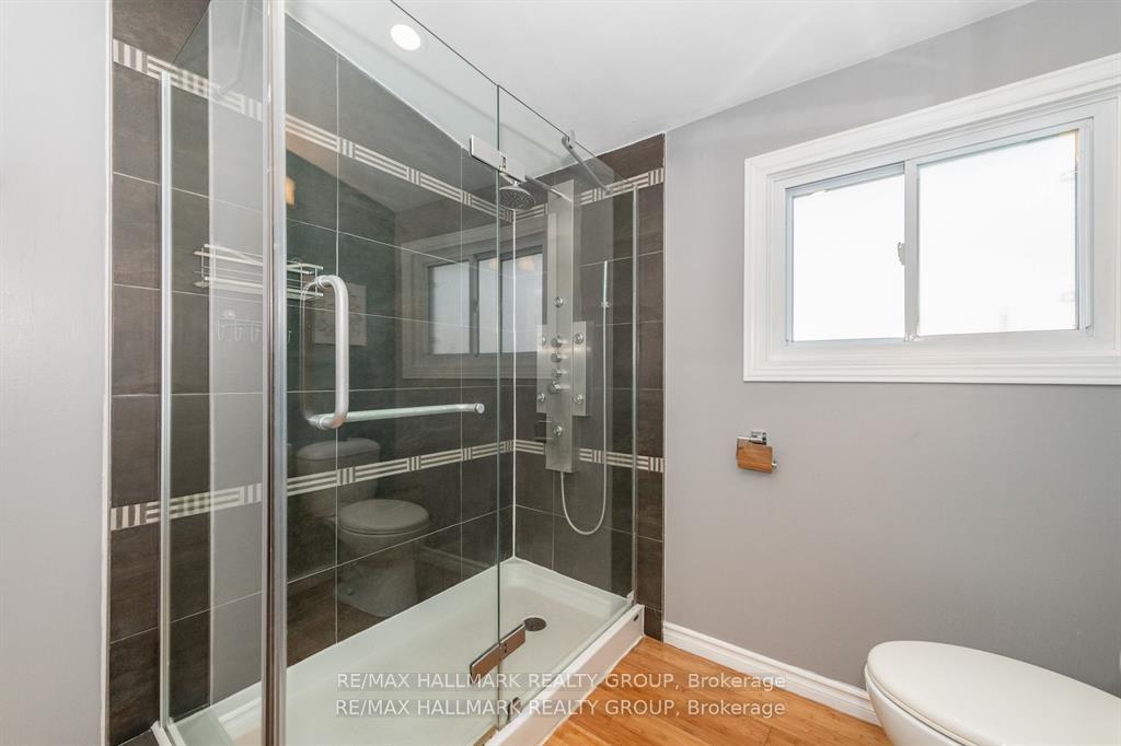 Photo 58 of 2223 Halifax Drive, Ottawa, Elmvale Acres/Urbandale — HOMEH