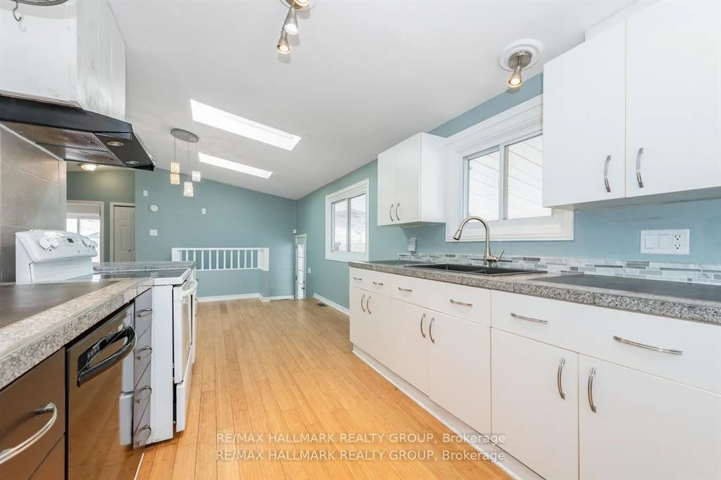 Photo 31 of 2223 Halifax Drive, Ottawa, Elmvale Acres/Urbandale — HOMEH