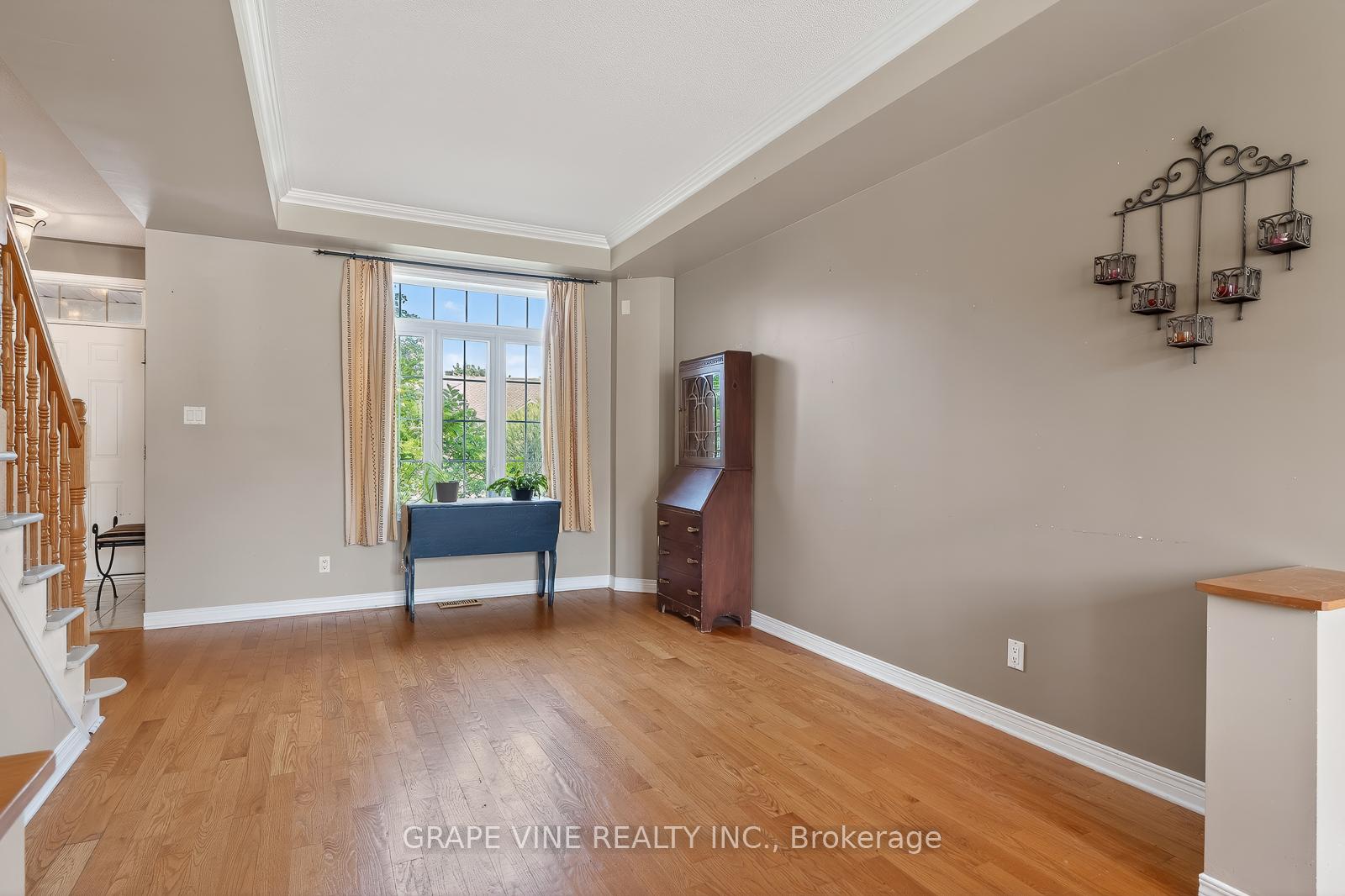Photo 7 of 175 Allanford Avenue, Ottawa, Hunt Club Park/Greenboro — HOMEH