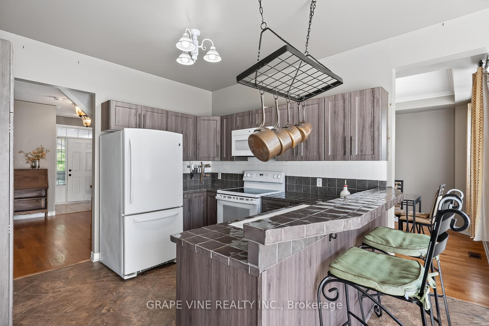 Photo 11 of 175 Allanford Avenue, Ottawa, Hunt Club Park/Greenboro — HOMEH