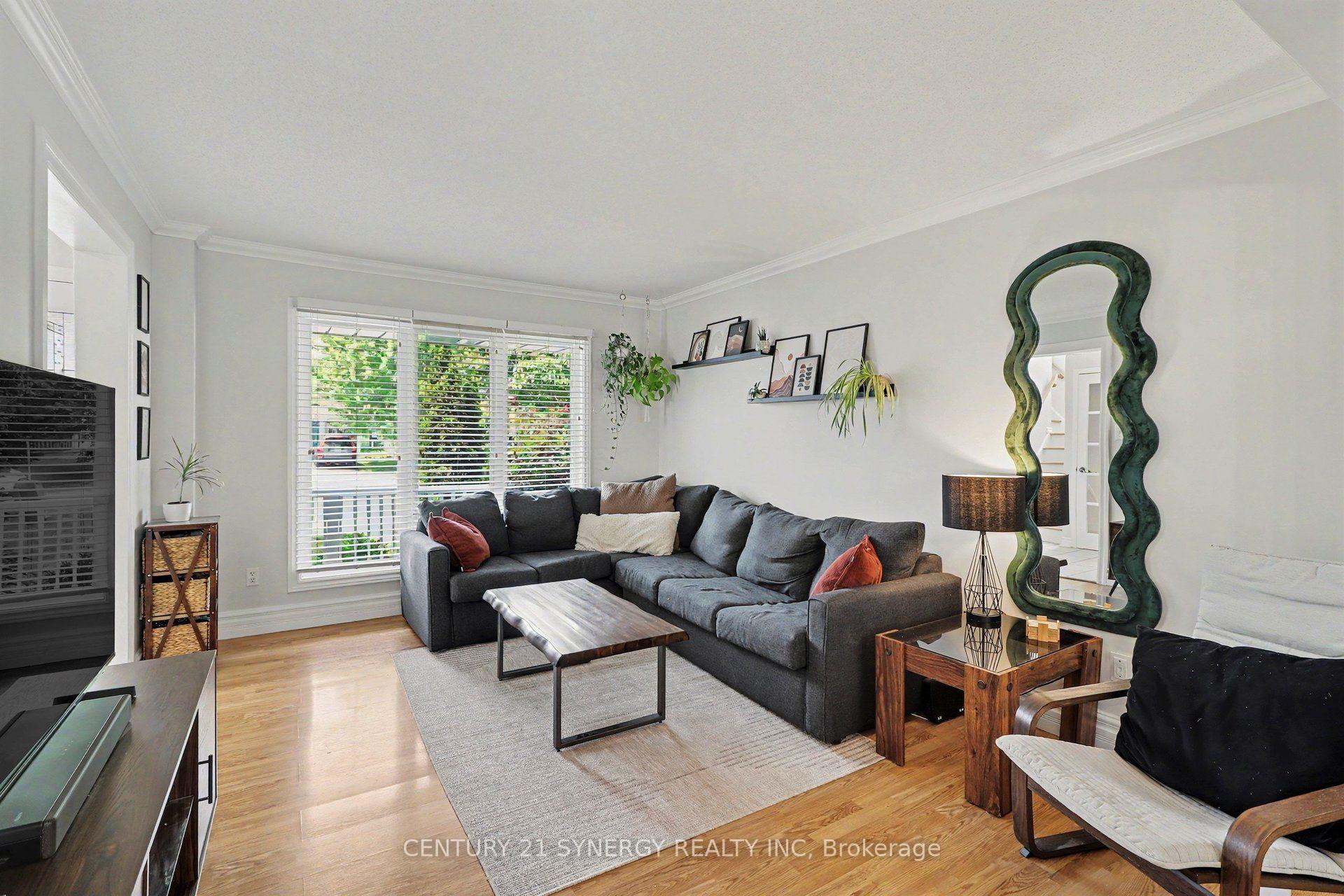 Photo 6 of 1503 Roberval Avenue, Ottawa, Fallingbrook/Ridgemount — HOMEH