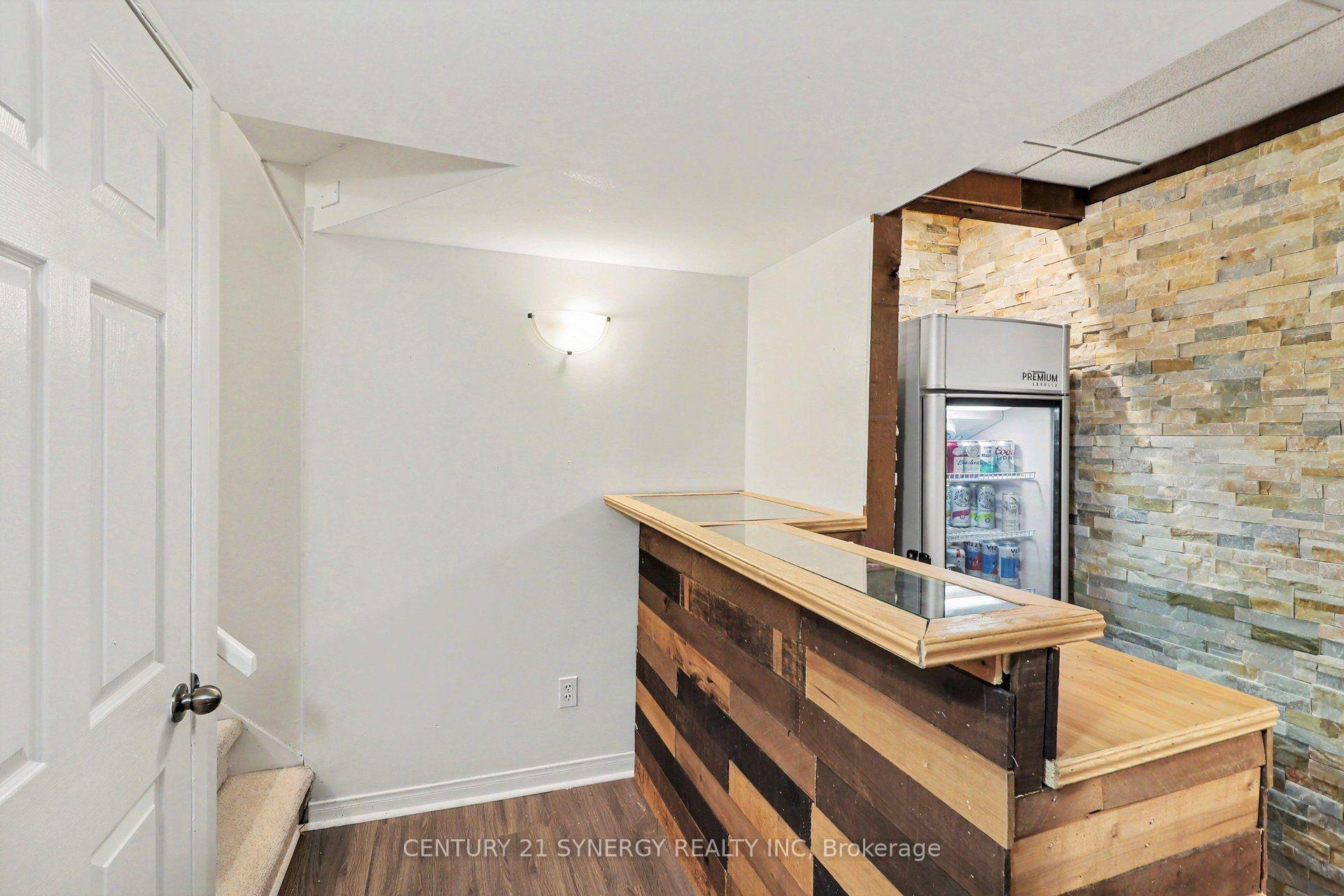 Photo 24 of 1503 Roberval Avenue, Ottawa, Fallingbrook/Ridgemount — HOMEH