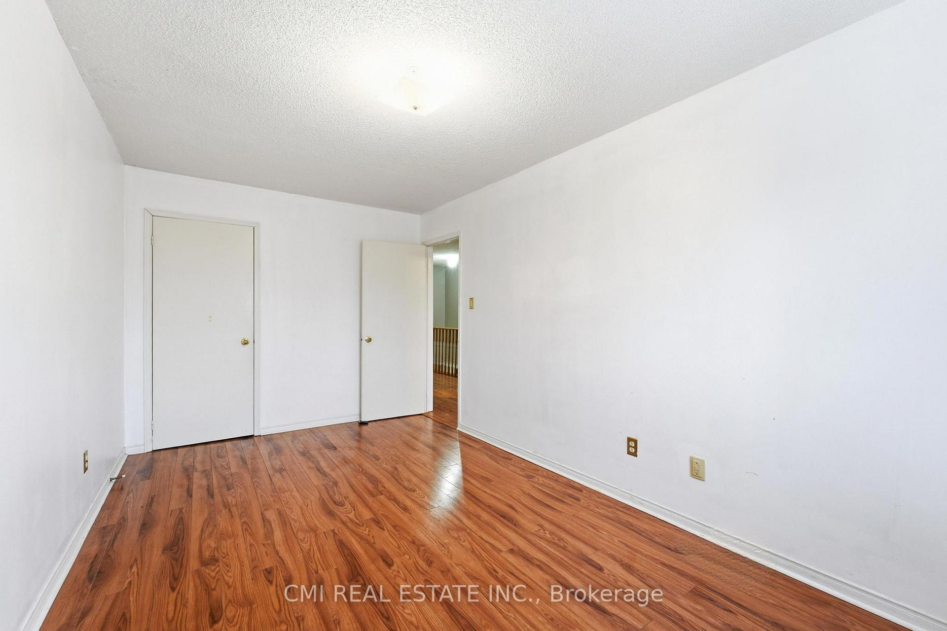 Photo 41 of 128 Toba Crescent, Brampton, Heart Lake East — HOMEH
