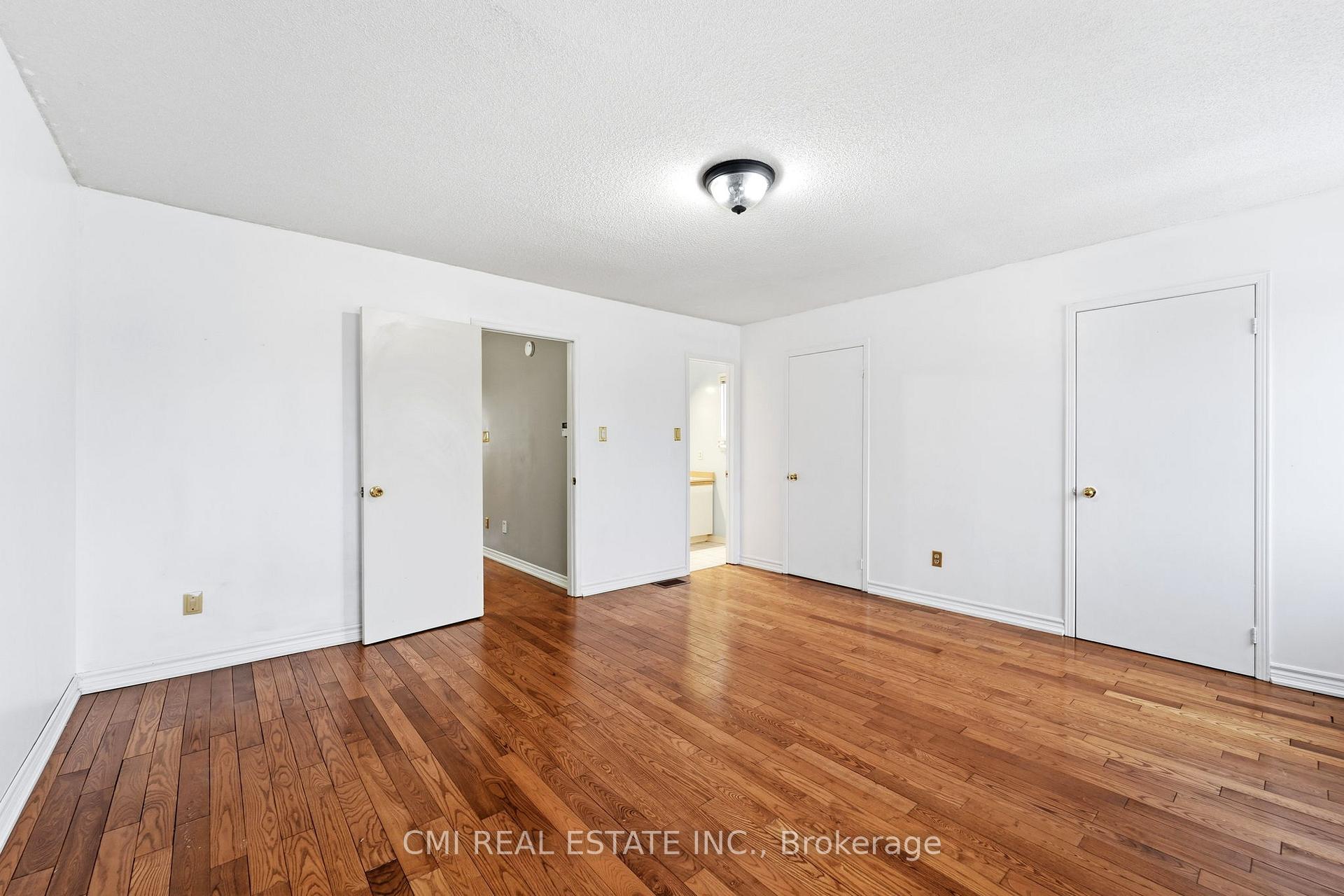 Photo 53 of 128 Toba Crescent, Brampton, Heart Lake East — HOMEH
