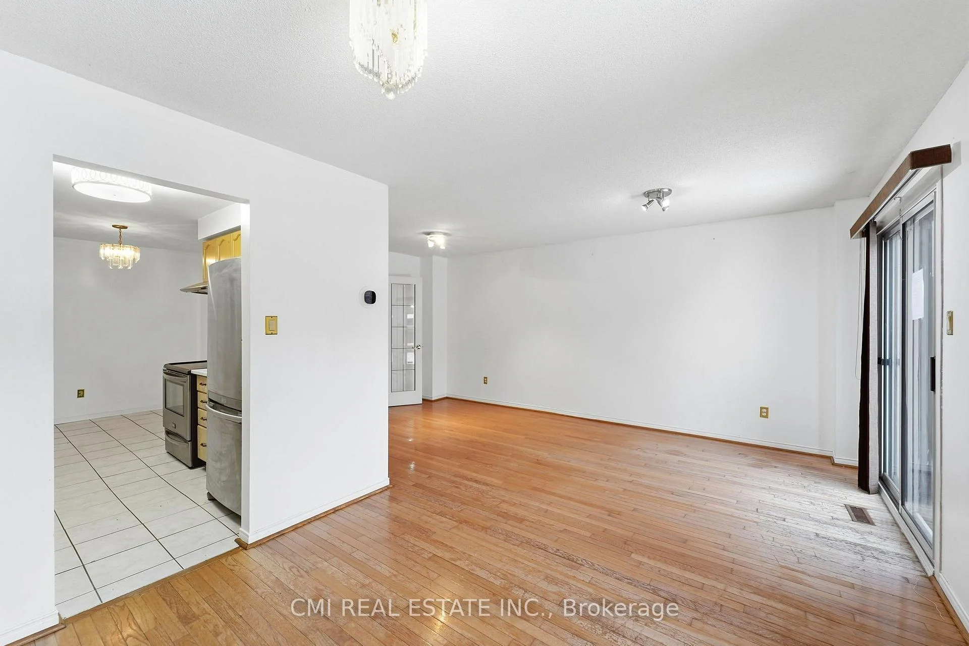 Photo 28 of 128 Toba Crescent, Brampton, Heart Lake East — HOMEH