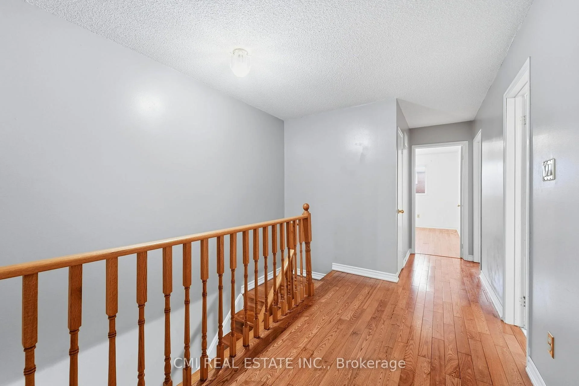 Photo 48 of 128 Toba Crescent, Brampton, Heart Lake East — HOMEH